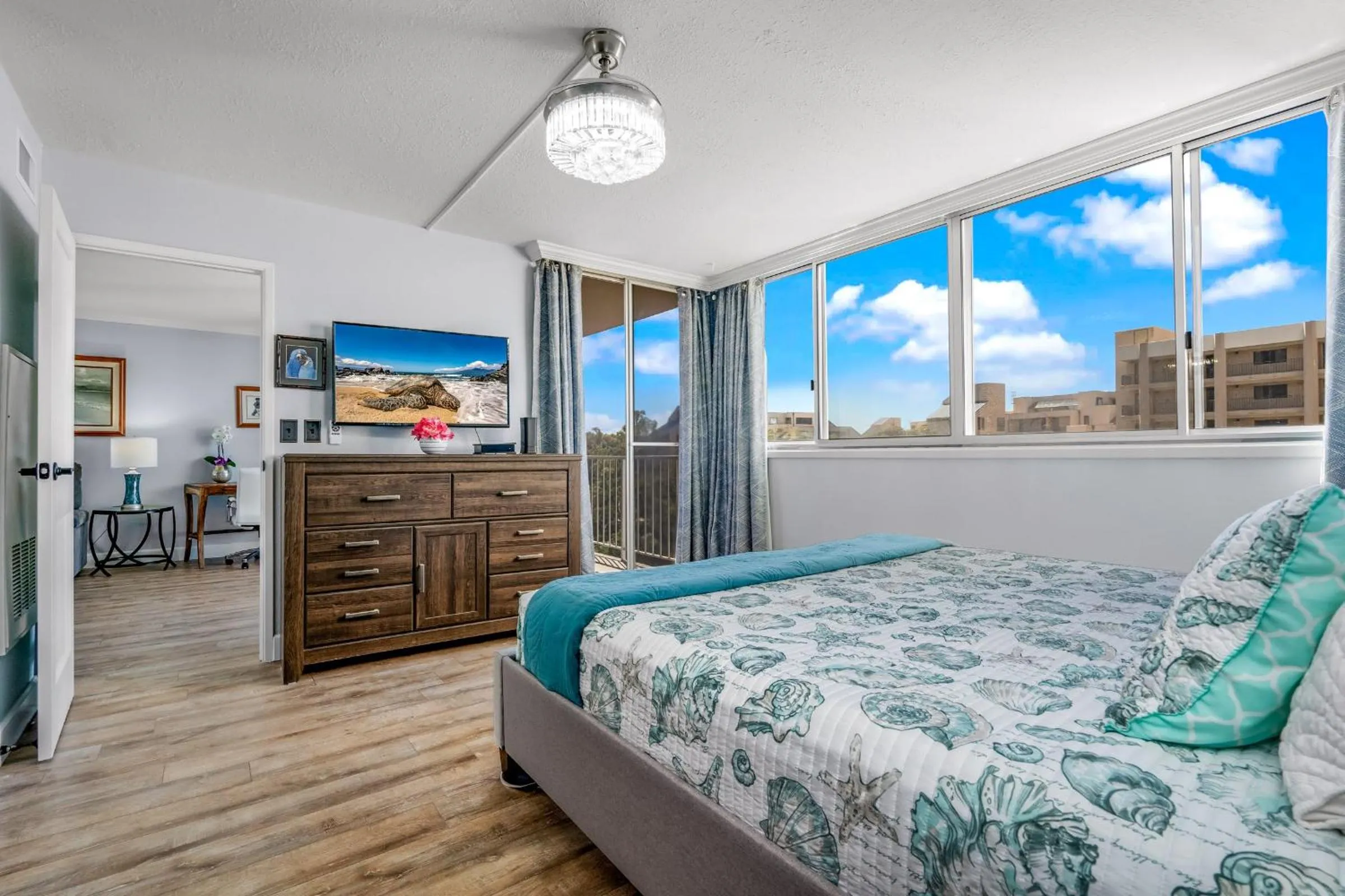 Bed in Royal Kahana 920