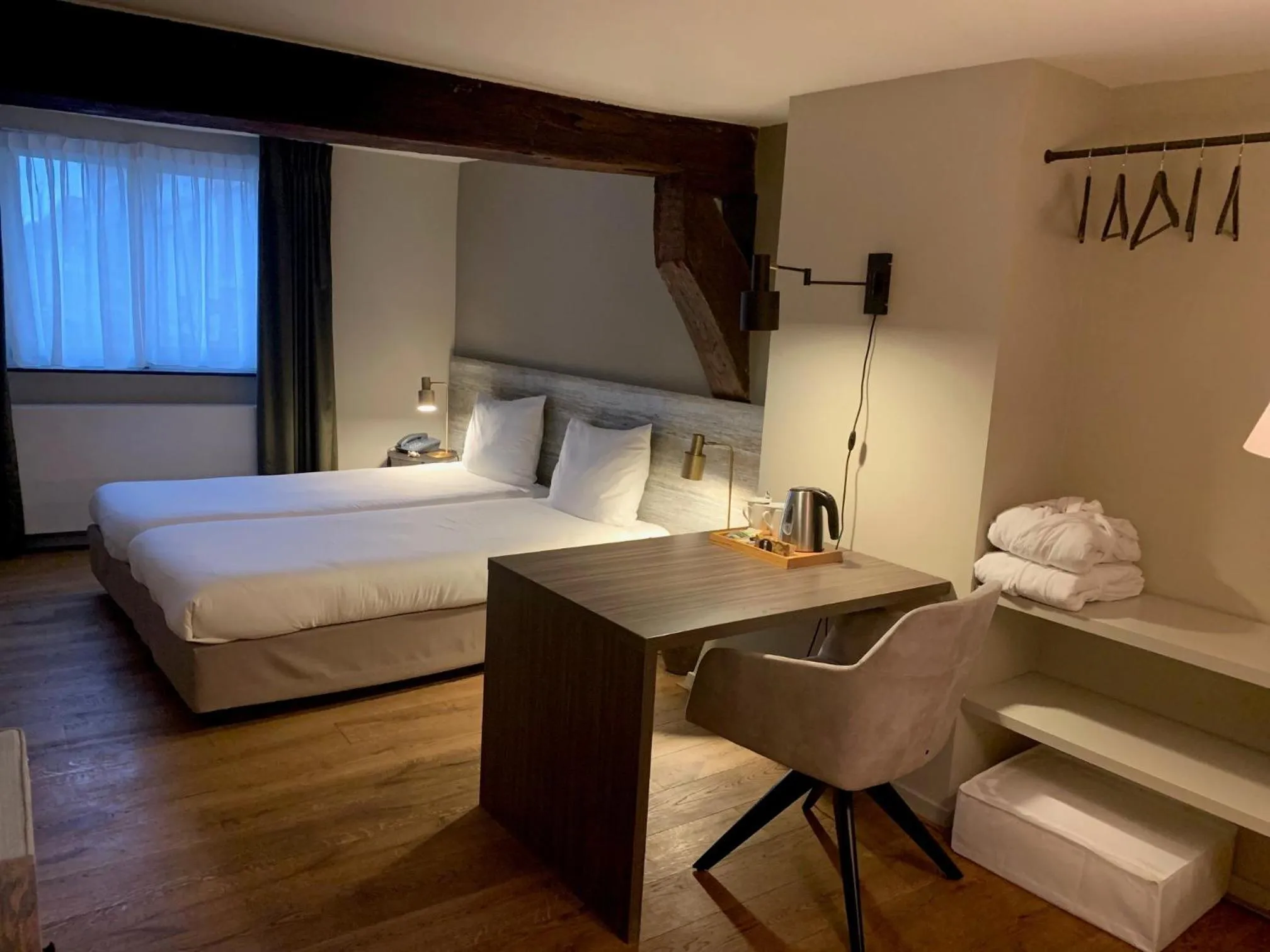 Bed in Hotel Au Quartier