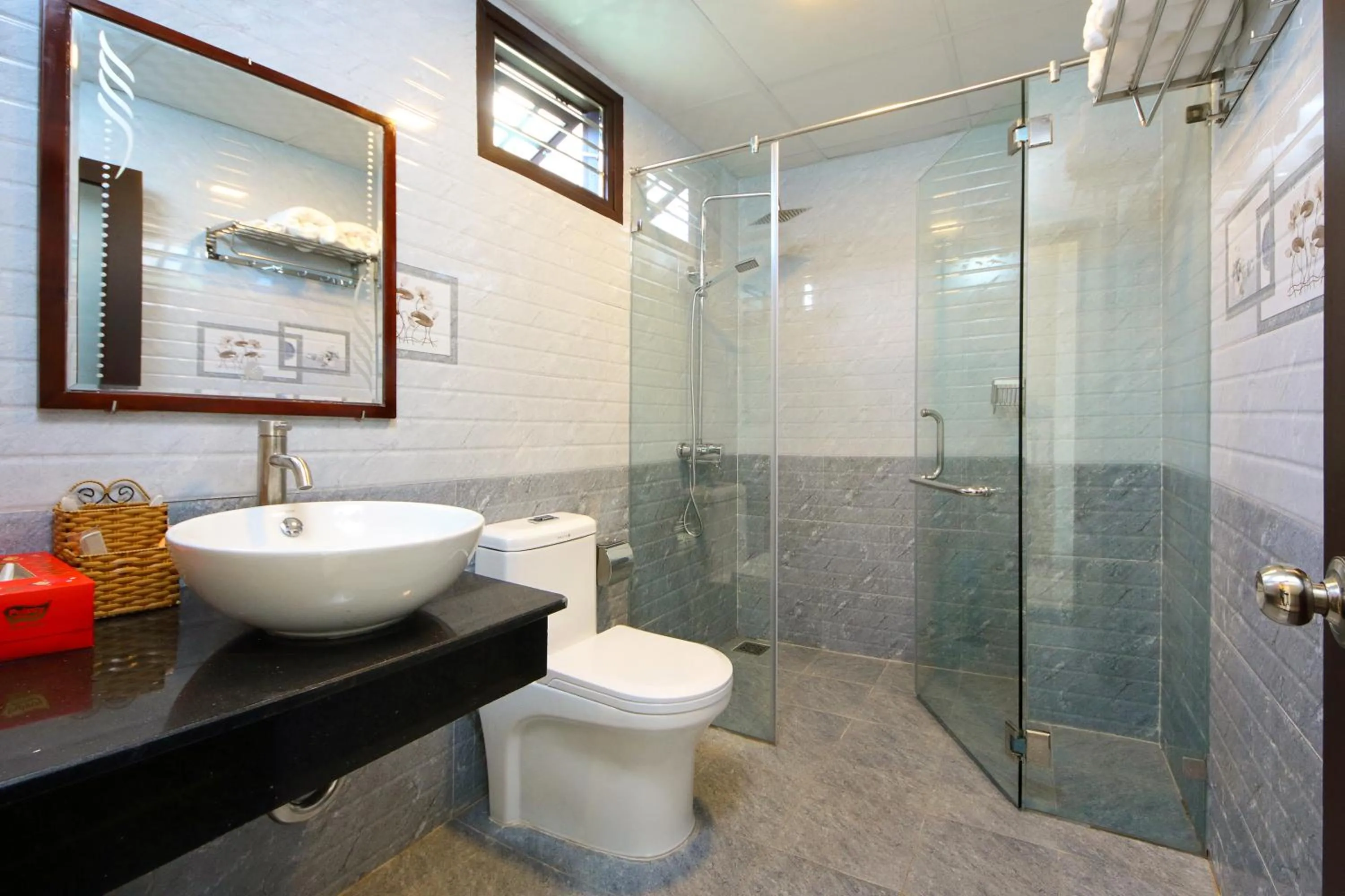 Toilet in Seagull Nest Hoi An Beach Village