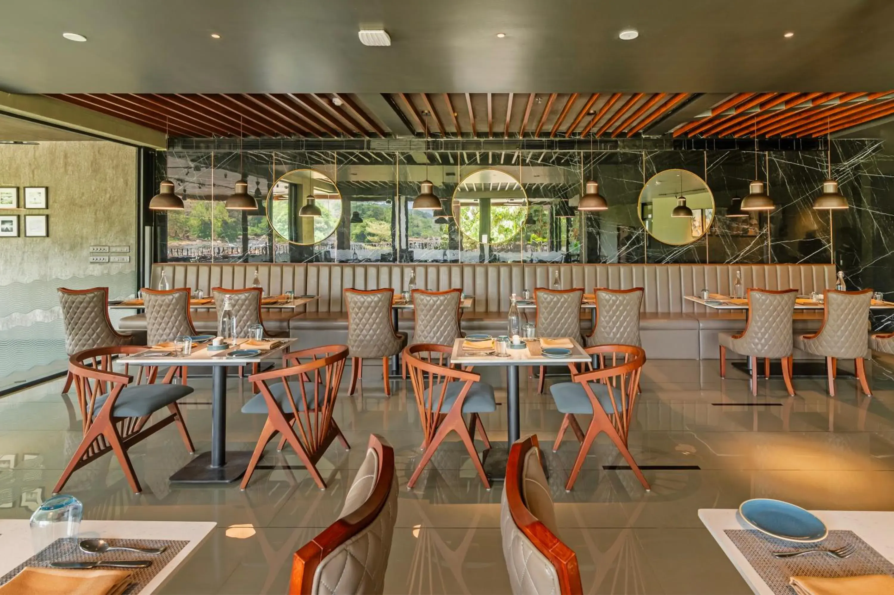 Restaurant/places to eat in Sterling Athirappilly Restaurant/places to eat in Sterling Athirappilly