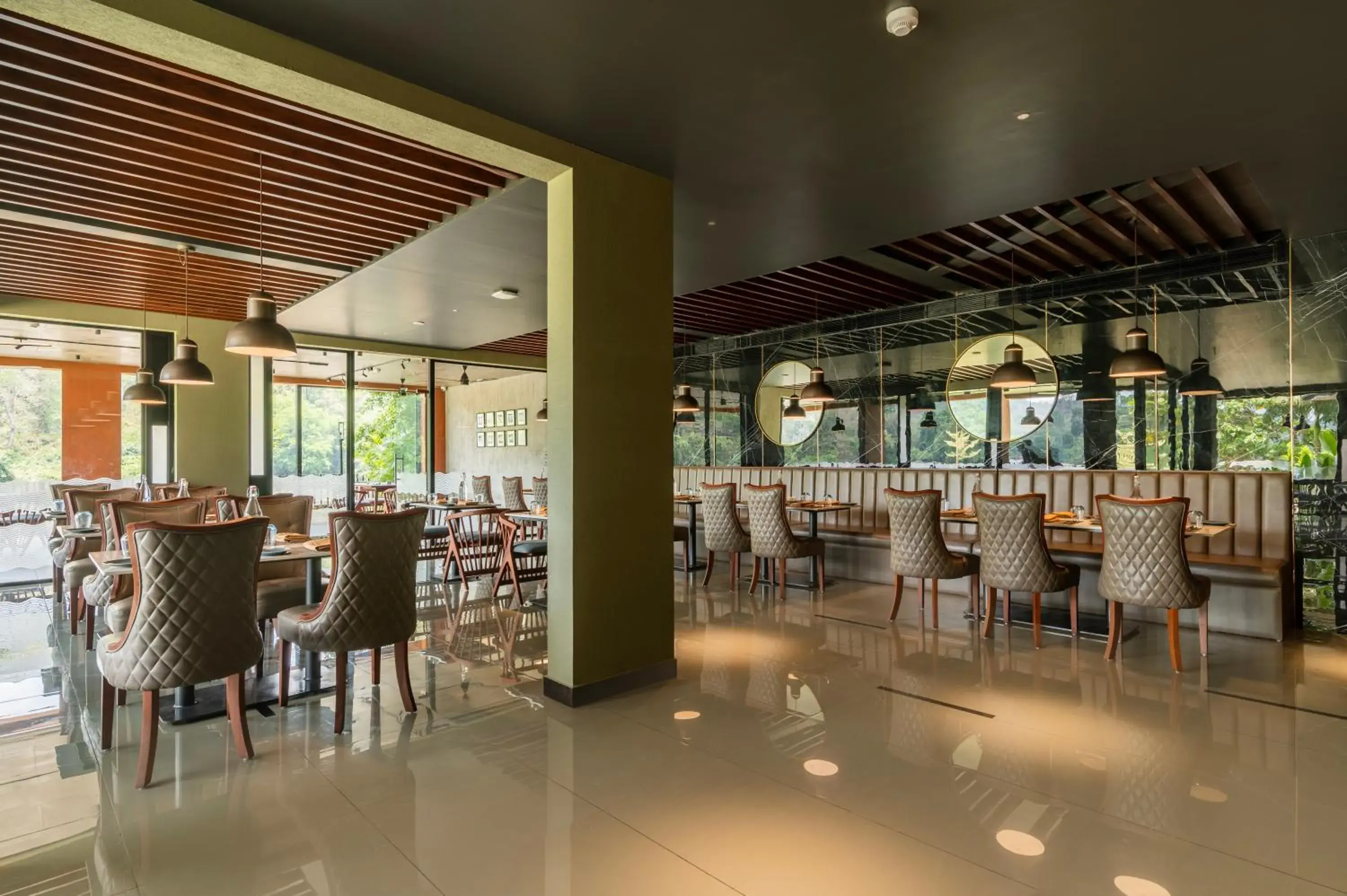 Restaurant/places to eat in Sterling Athirappilly Restaurant/places to eat in Sterling Athirappilly