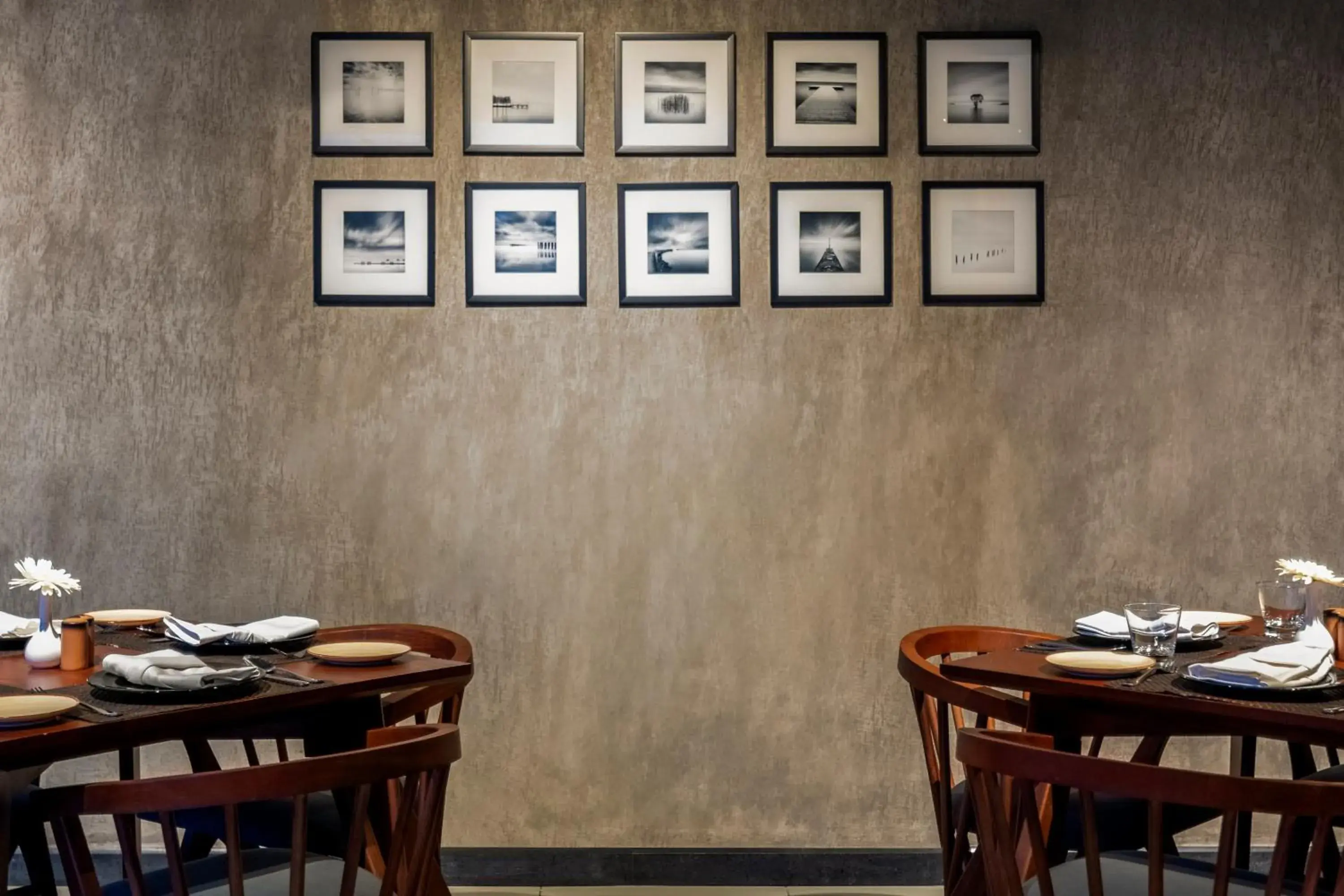 Restaurant/places to eat in Sterling Athirappilly Restaurant/places to eat in Sterling Athirappilly