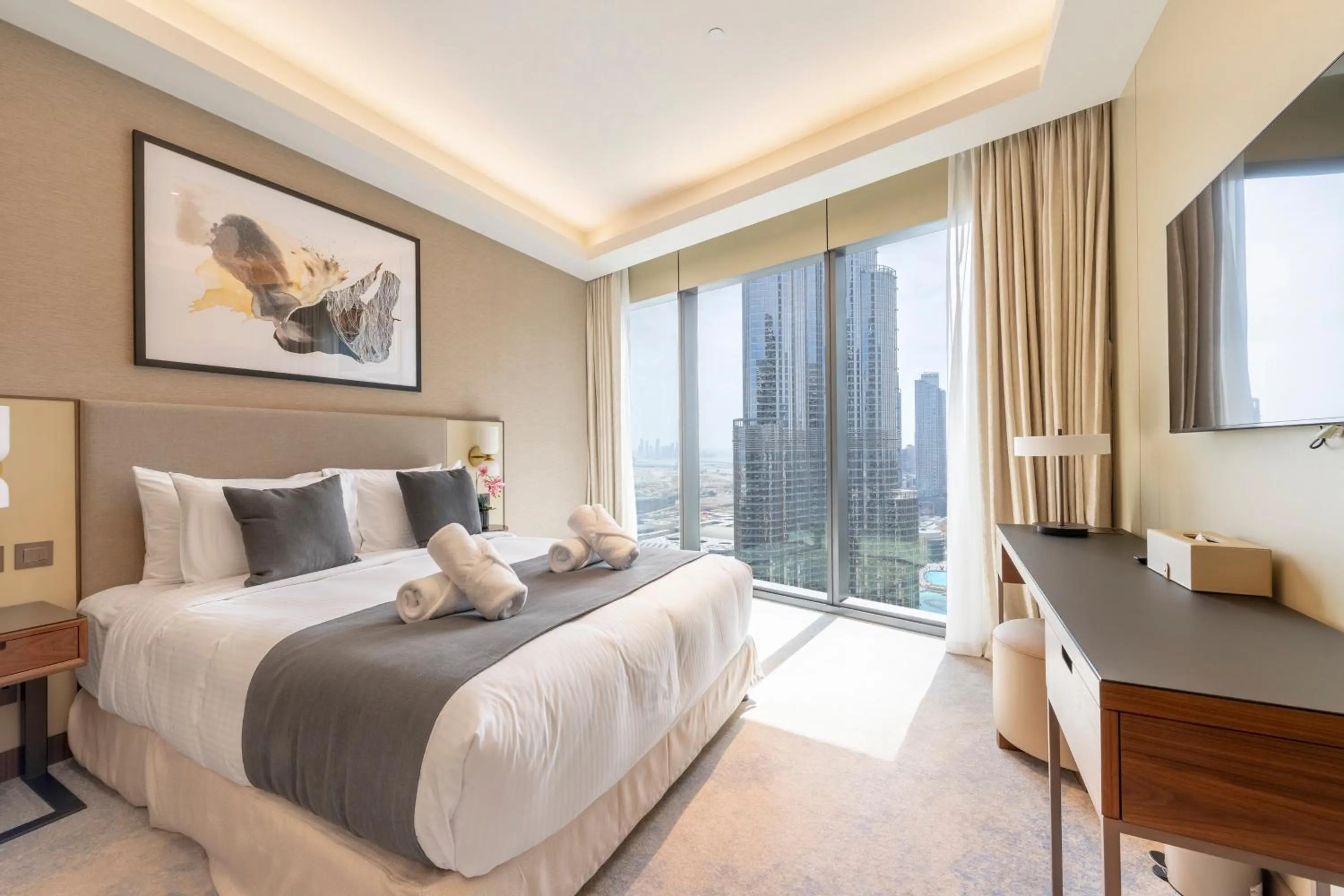 Bed in Address Dubai Opera Residences