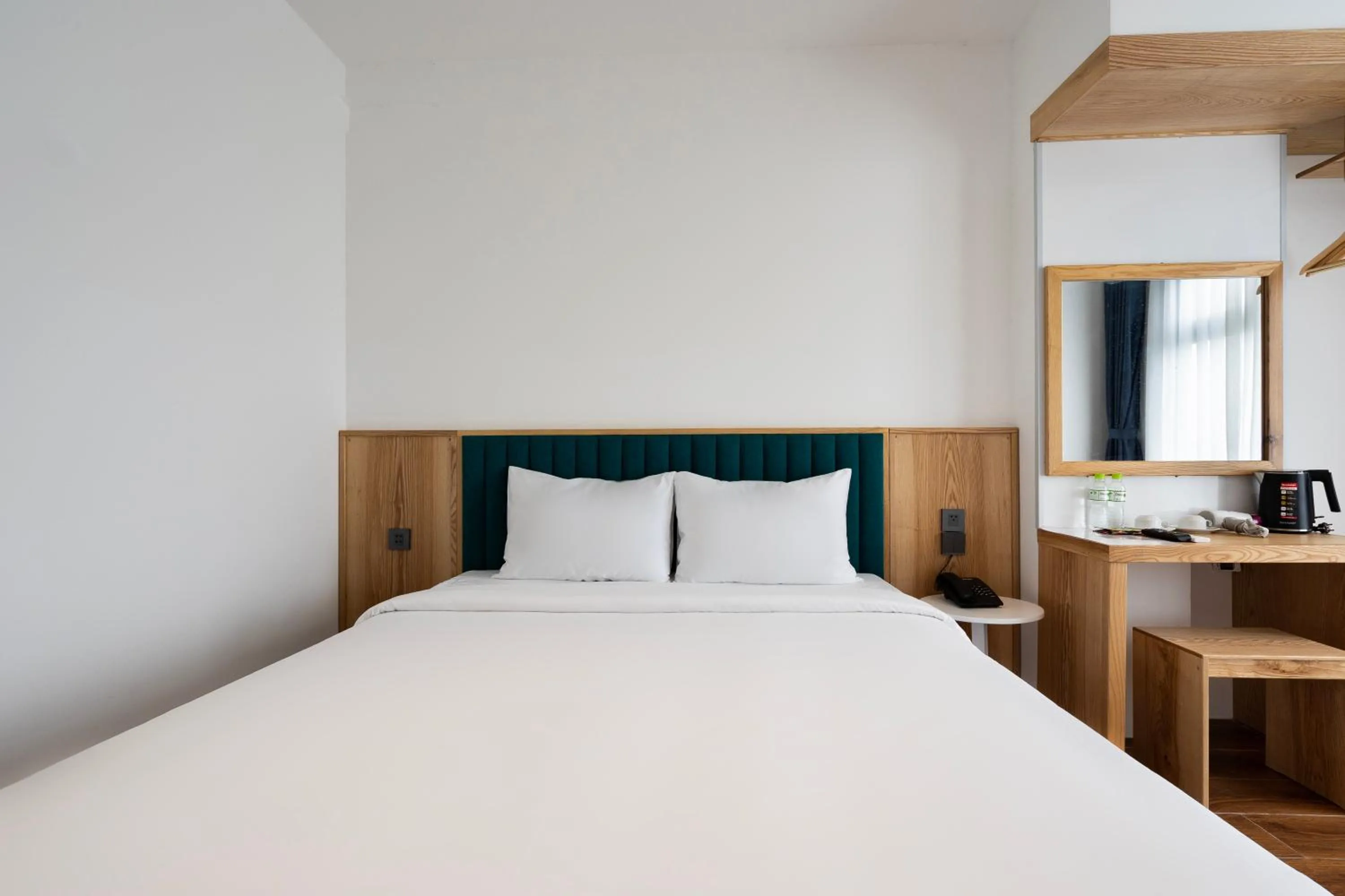 Bed in Haven Hut Riverside Hotel