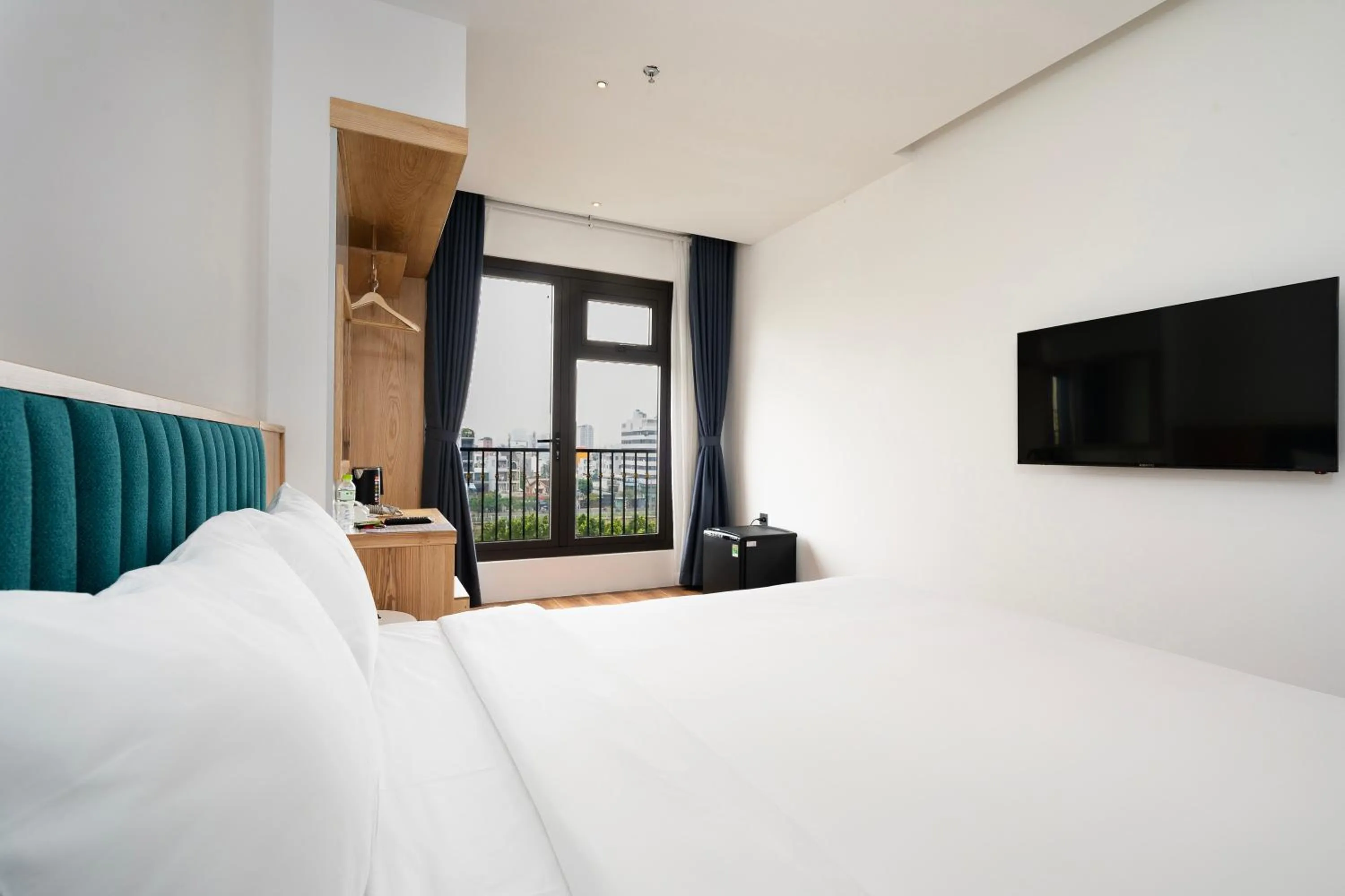 Bed in Haven Hut Riverside Hotel