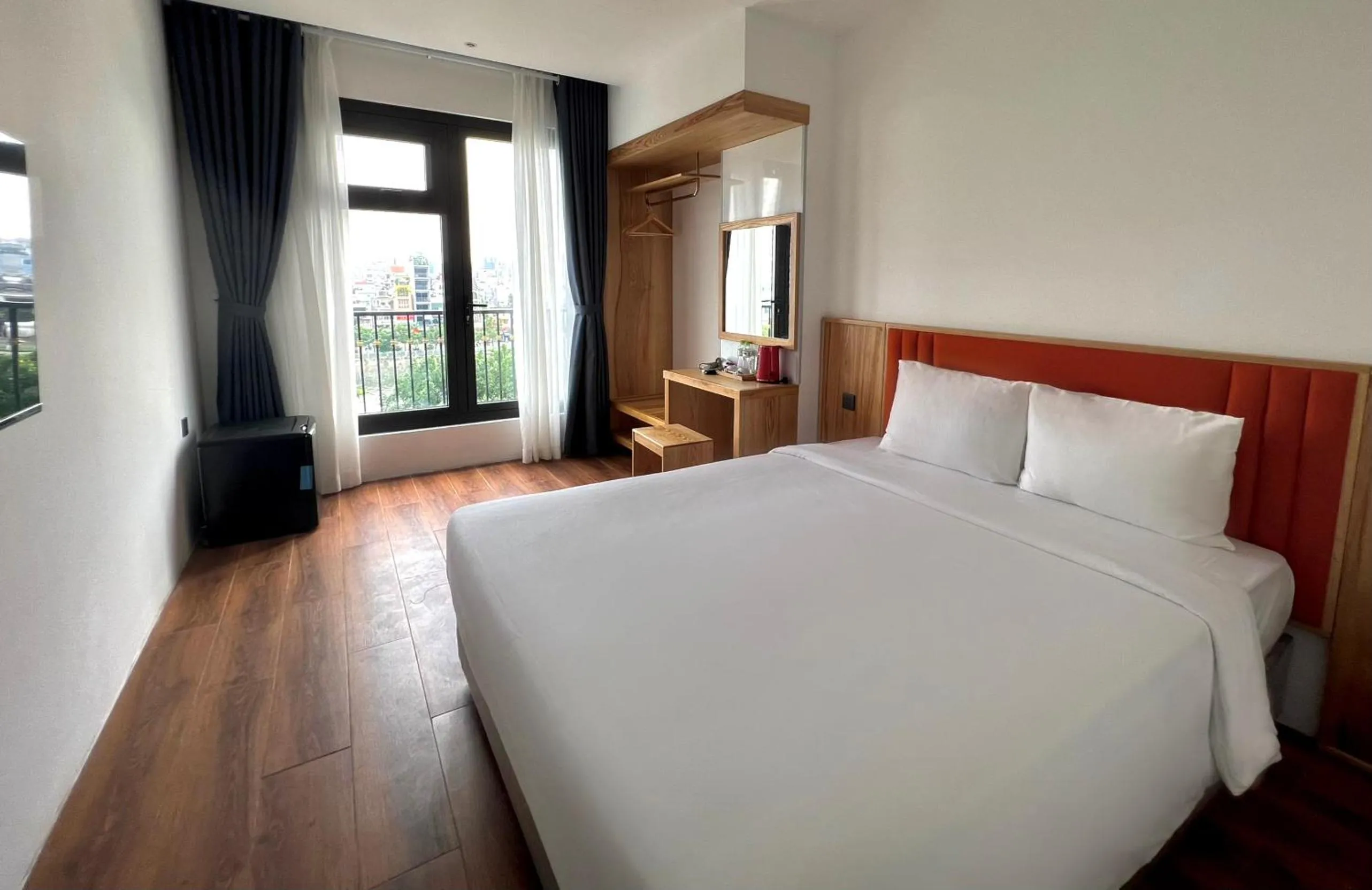 Bed in Haven Hut Riverside Hotel