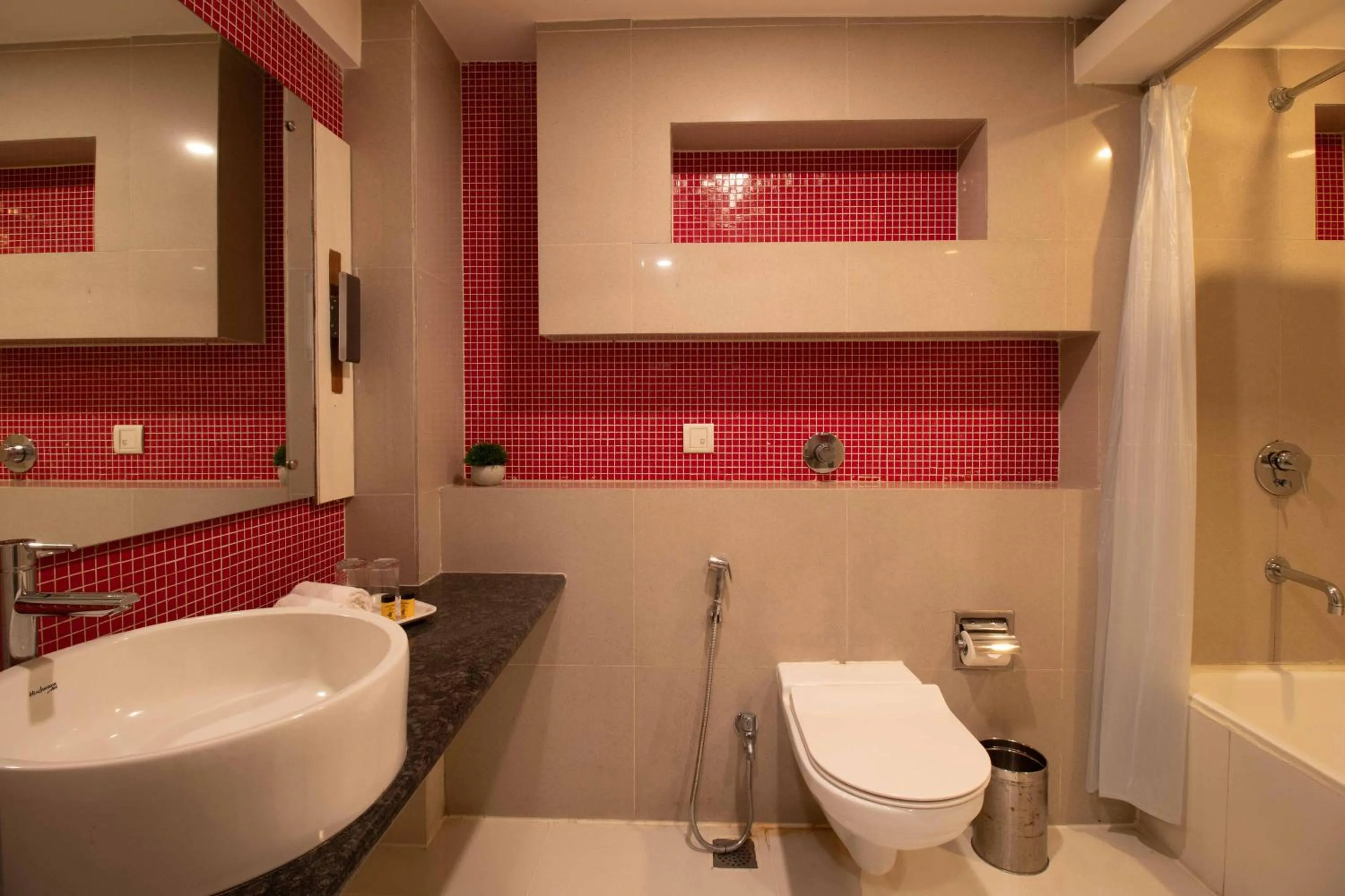 HOTEL LE ROYCE