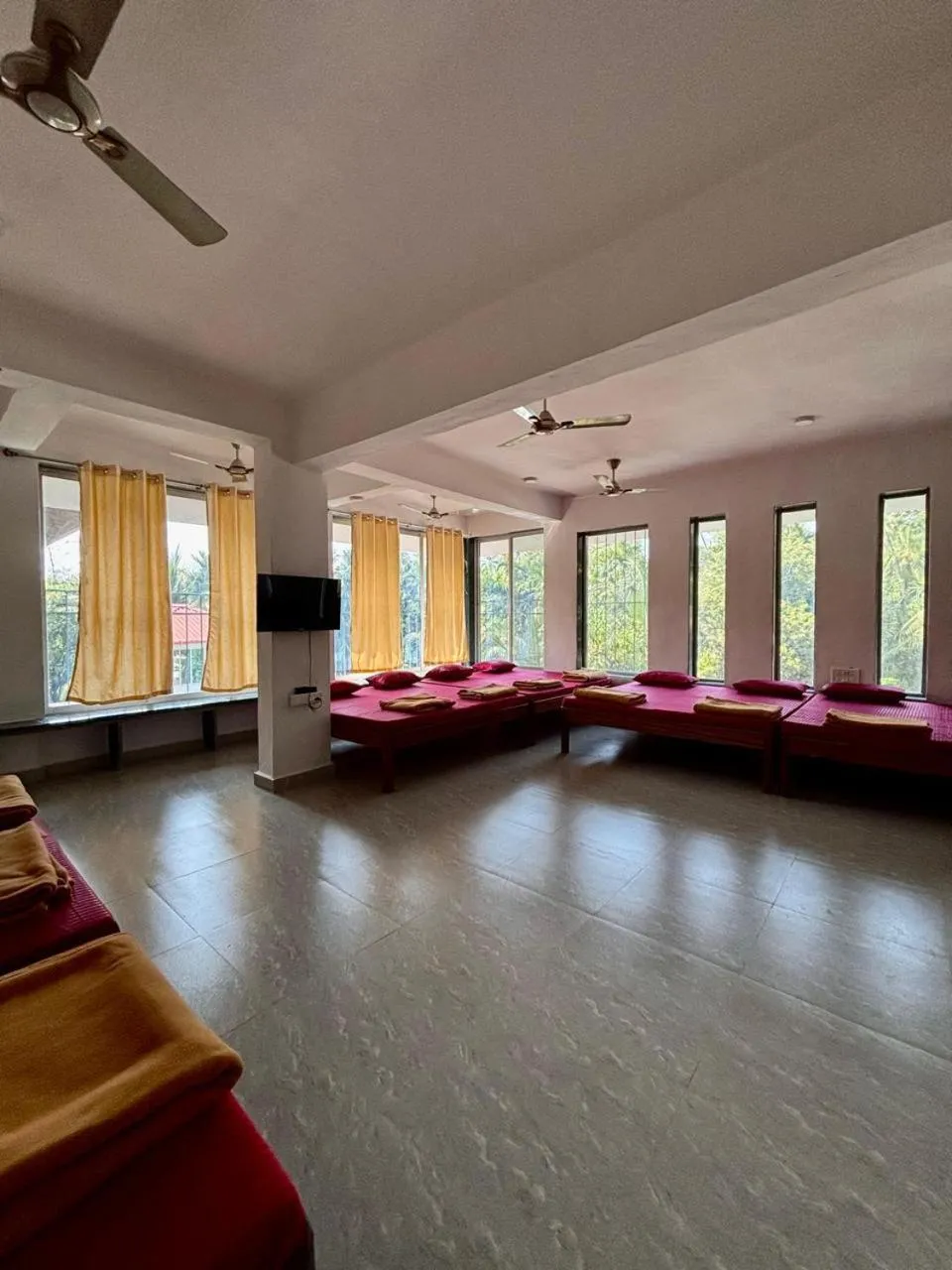 Mixed Dormitory Room in Oxygen Resort, Akshi