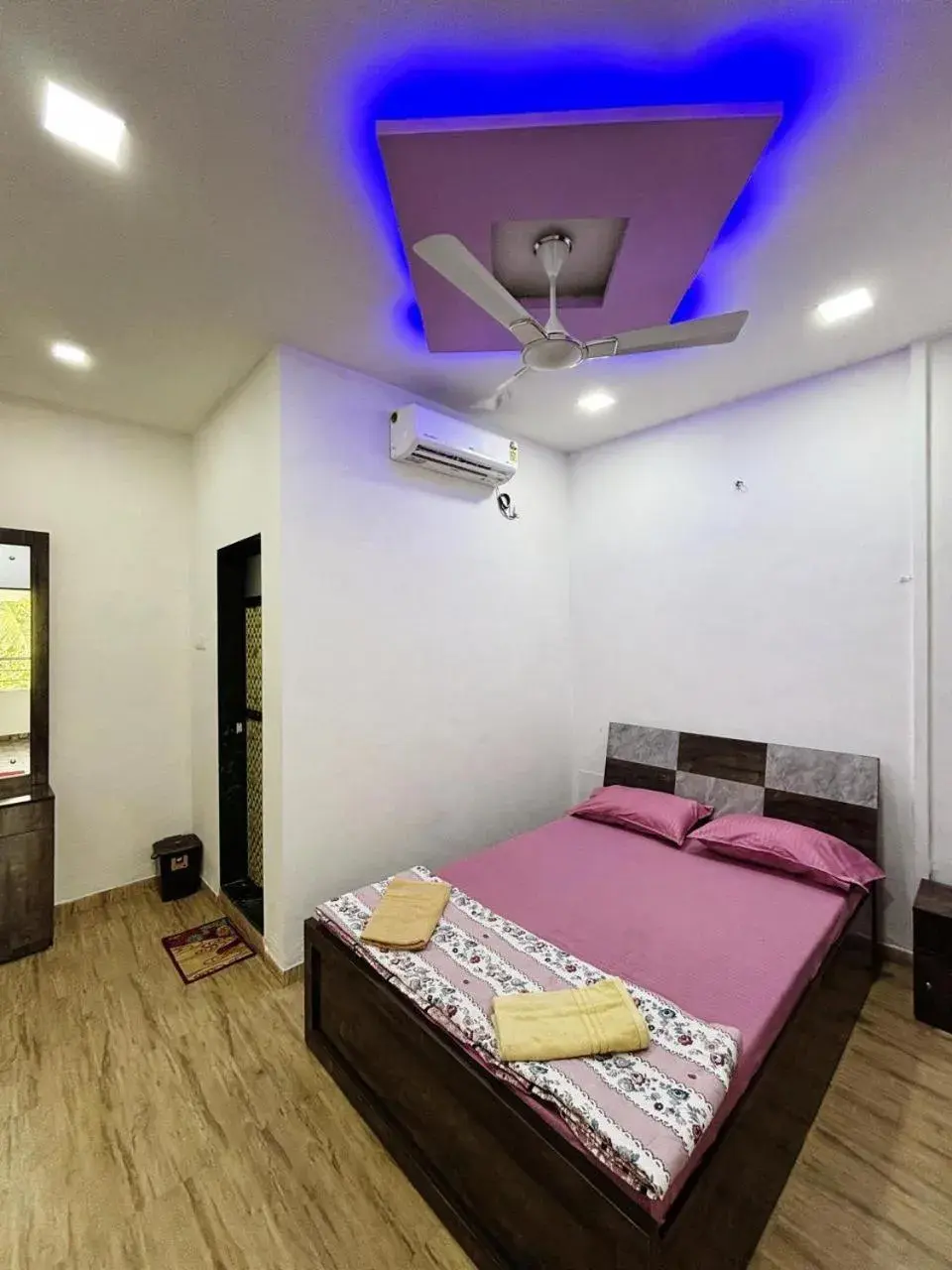 Deluxe Double or Twin Room with Pool View in Oxygen Resort, Akshi Deluxe Double or Twin Room with Pool View in Oxygen Resort, Akshi