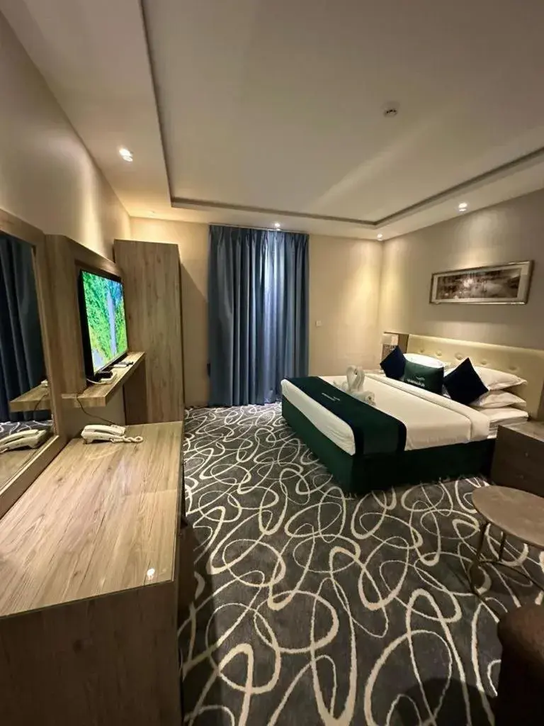 Junior Suite in Sunrise Suites Junior Suite in Sunrise Suites