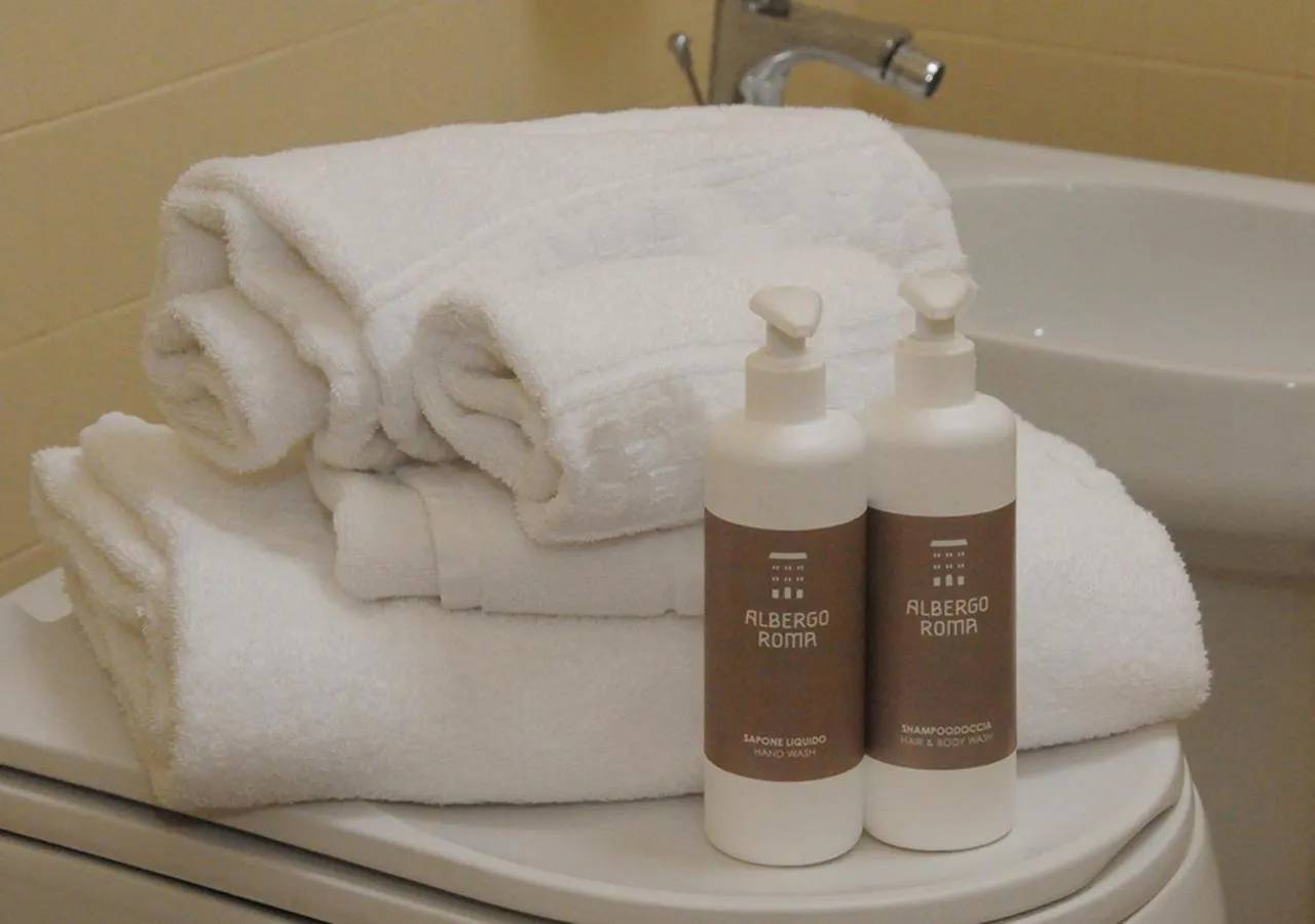 Bathroom in Albergo Roma