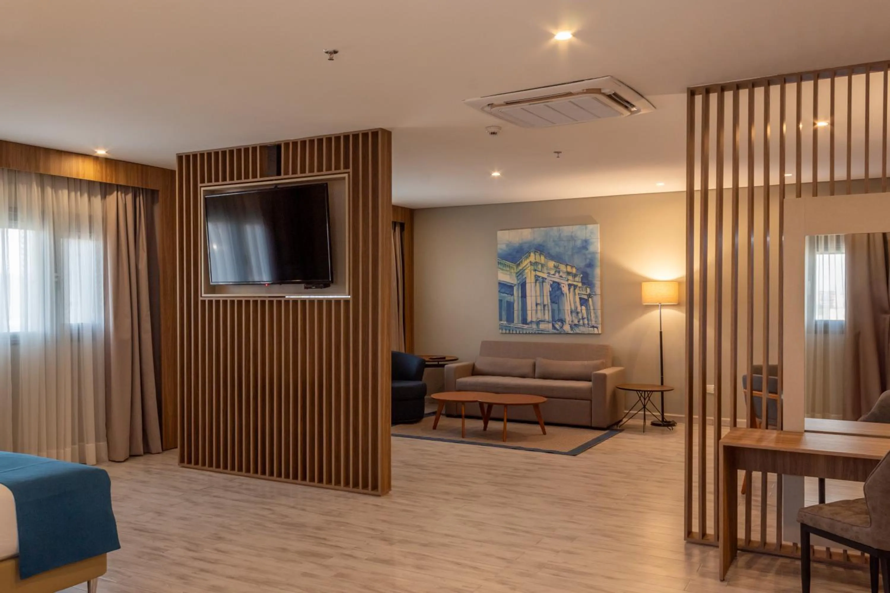 Photo of the whole room in Tryp by Wyndham Asuncion