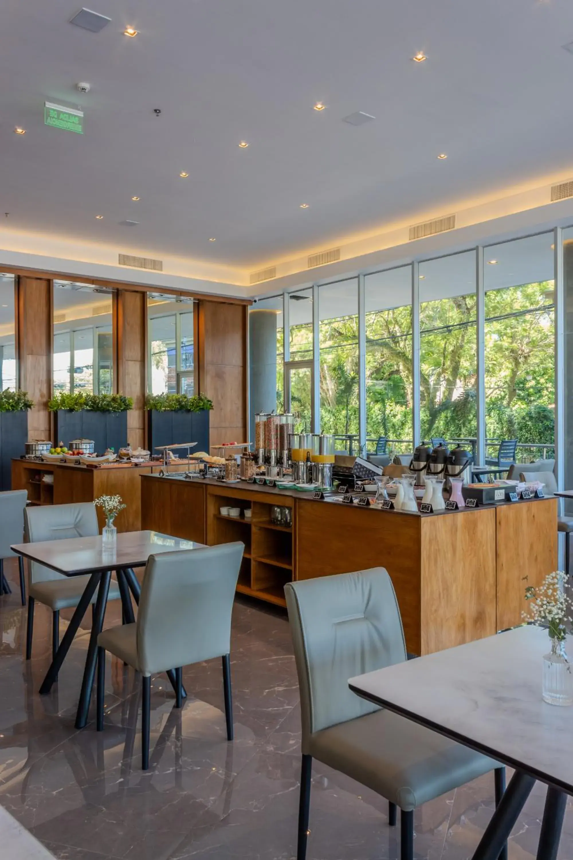 Breakfast in Tryp by Wyndham Asuncion Breakfast in Tryp by Wyndham Asuncion