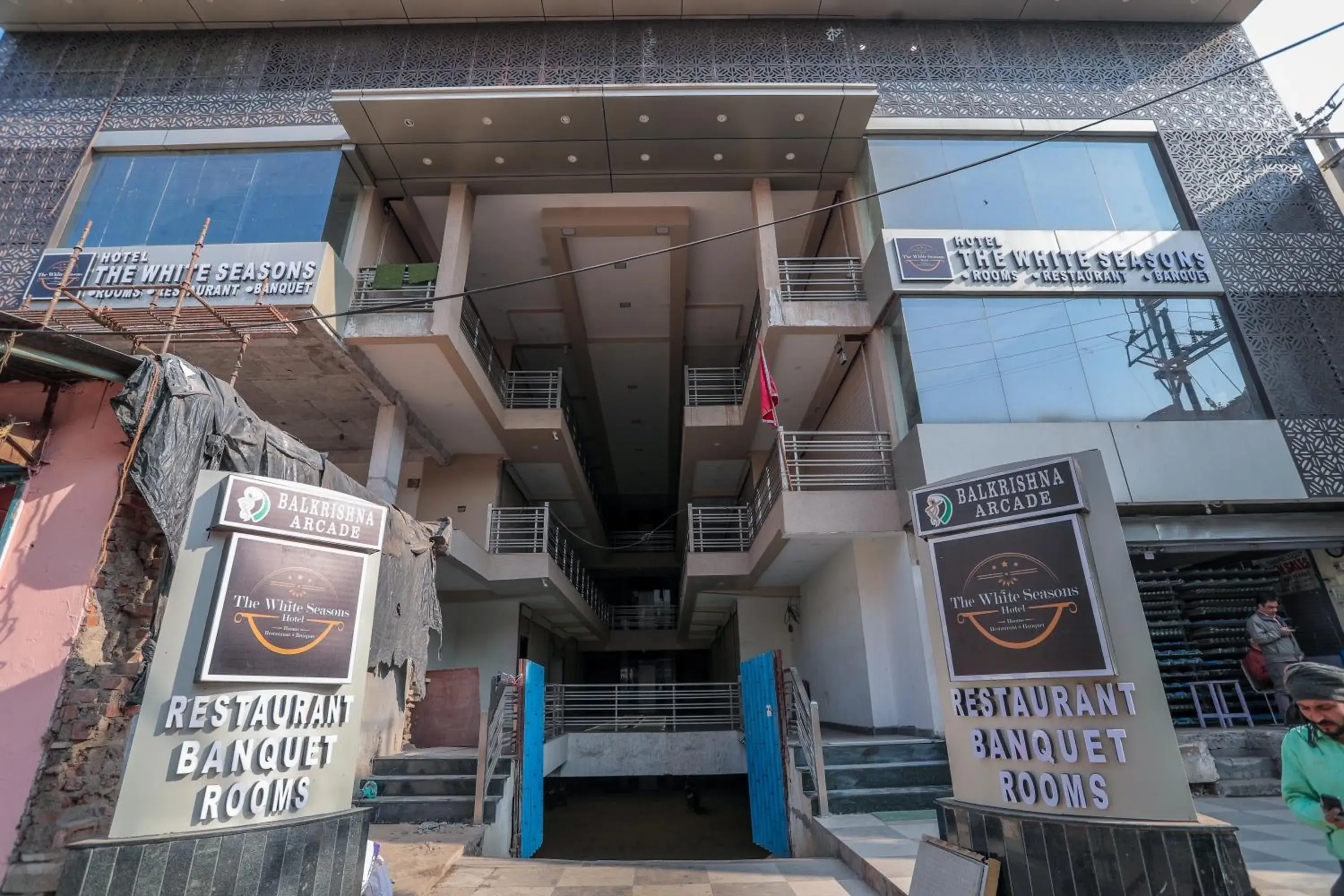 Property building in The White Seasons Property building in The White Seasons