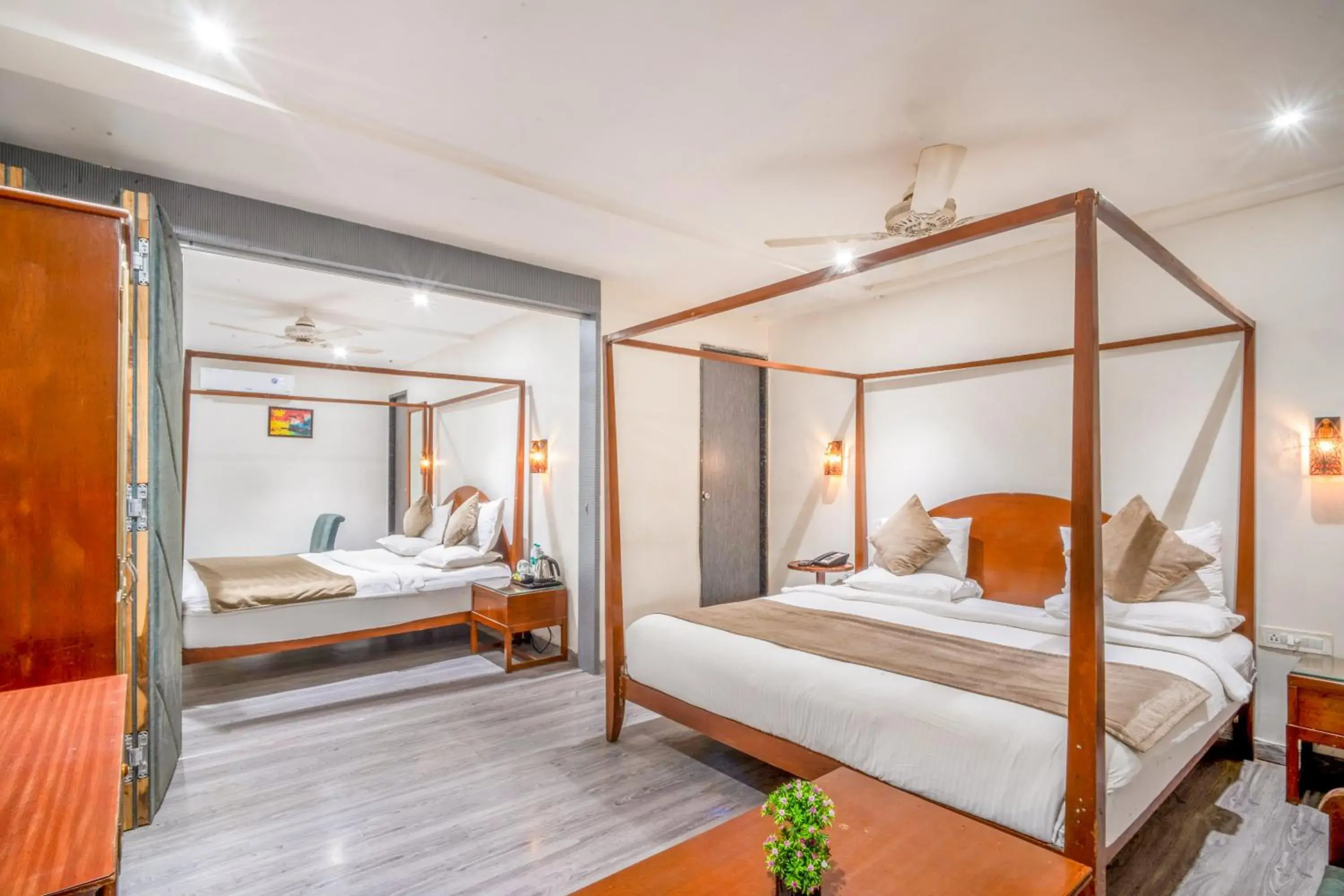 Bed in The White Seasons Bed in The White Seasons