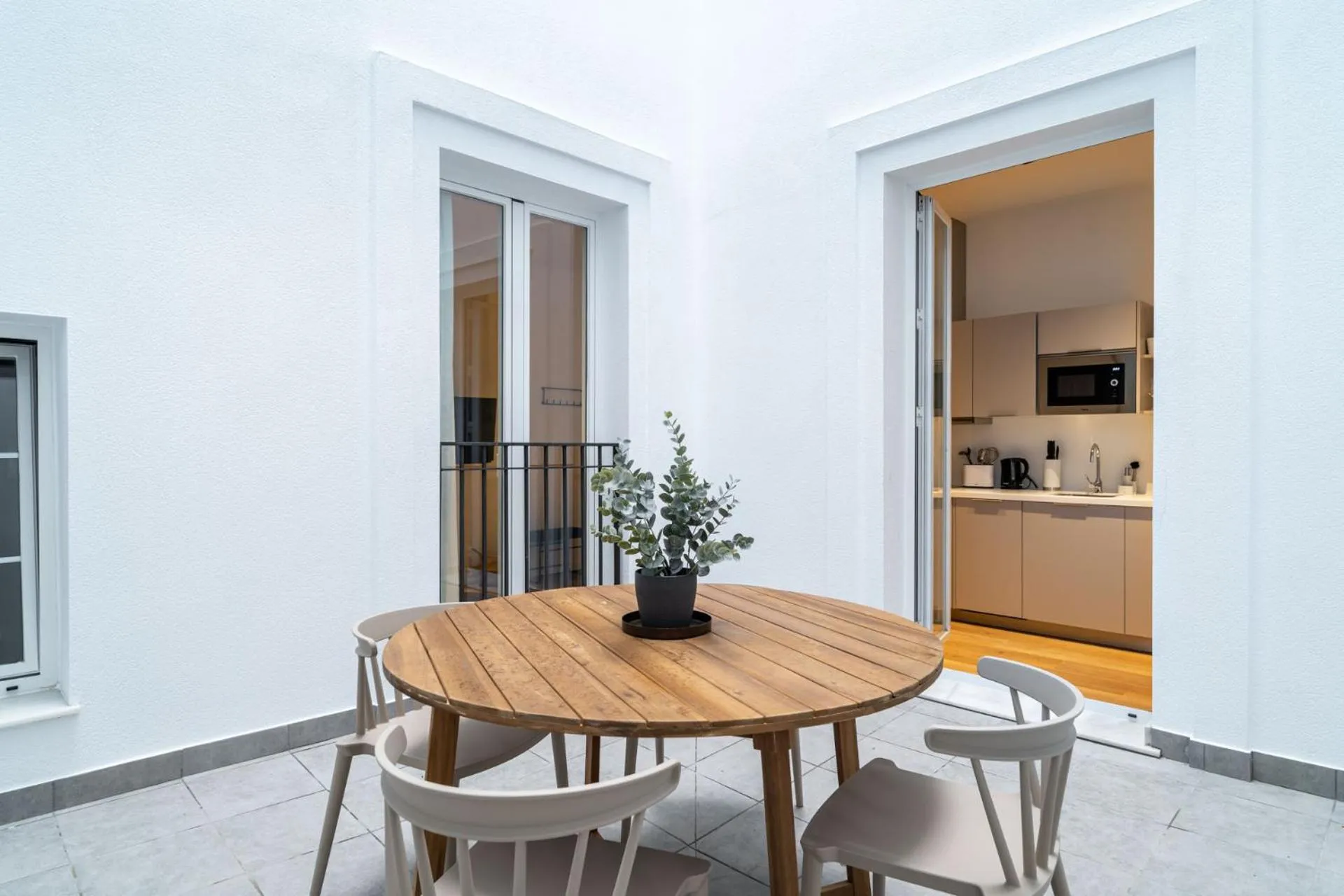 Patio in Limehome Sevilla Calle Granada