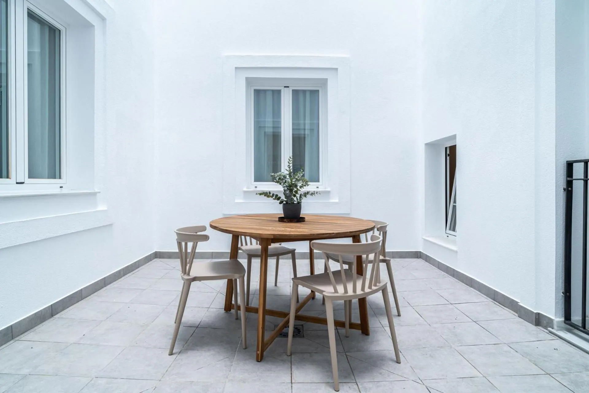 Patio in Limehome Sevilla Calle Granada