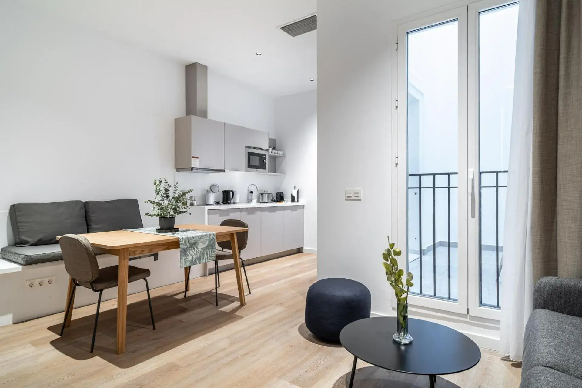 Limehome Sevilla Calle Granada Limehome Sevilla Calle Granada