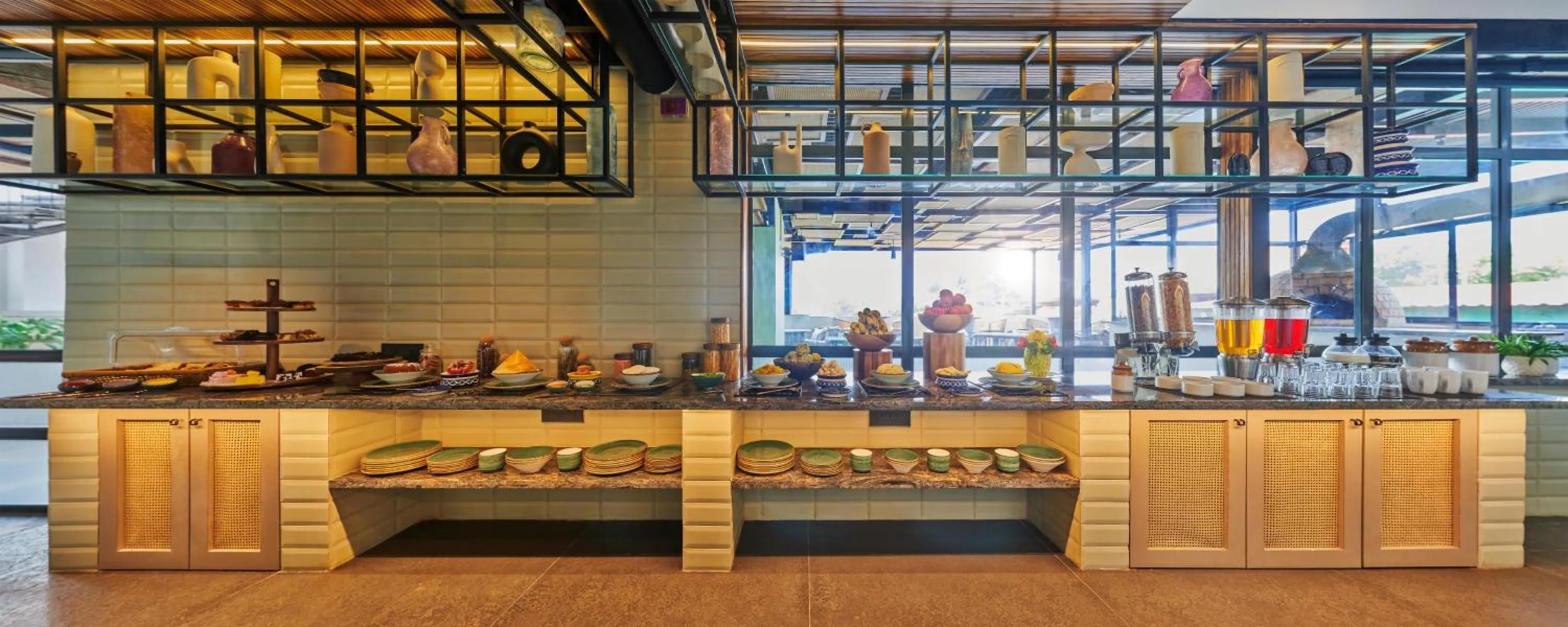 Restaurant/places to eat in Moyrah By Greenpark