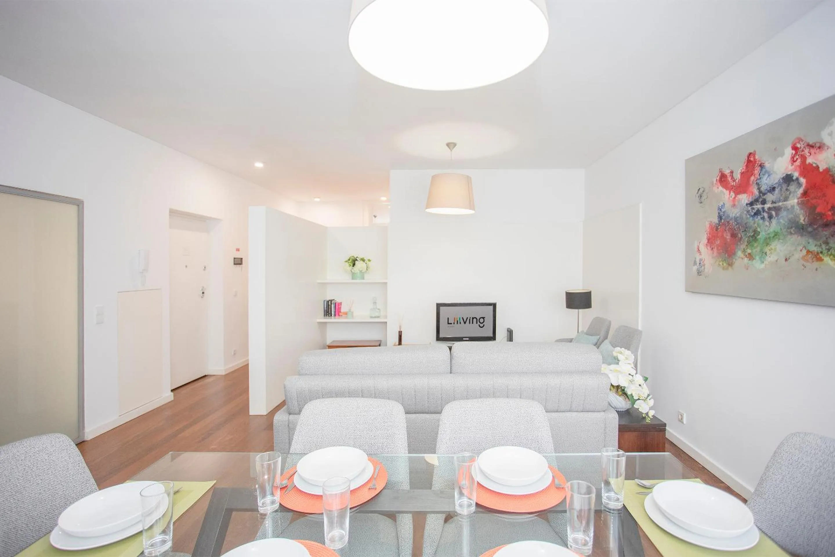 Liiiving in Porto - Light Trendy Apartment