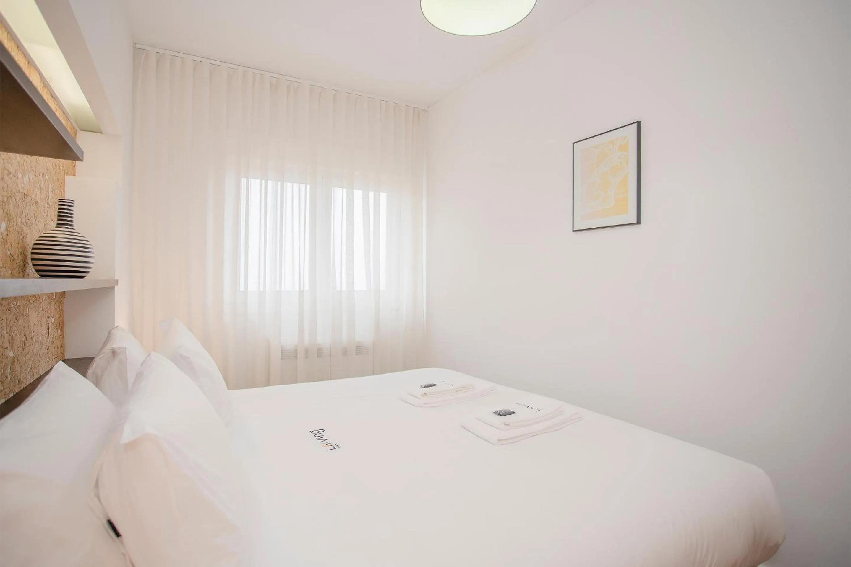 Bed in Liiiving in Porto - Light Trendy Apartment