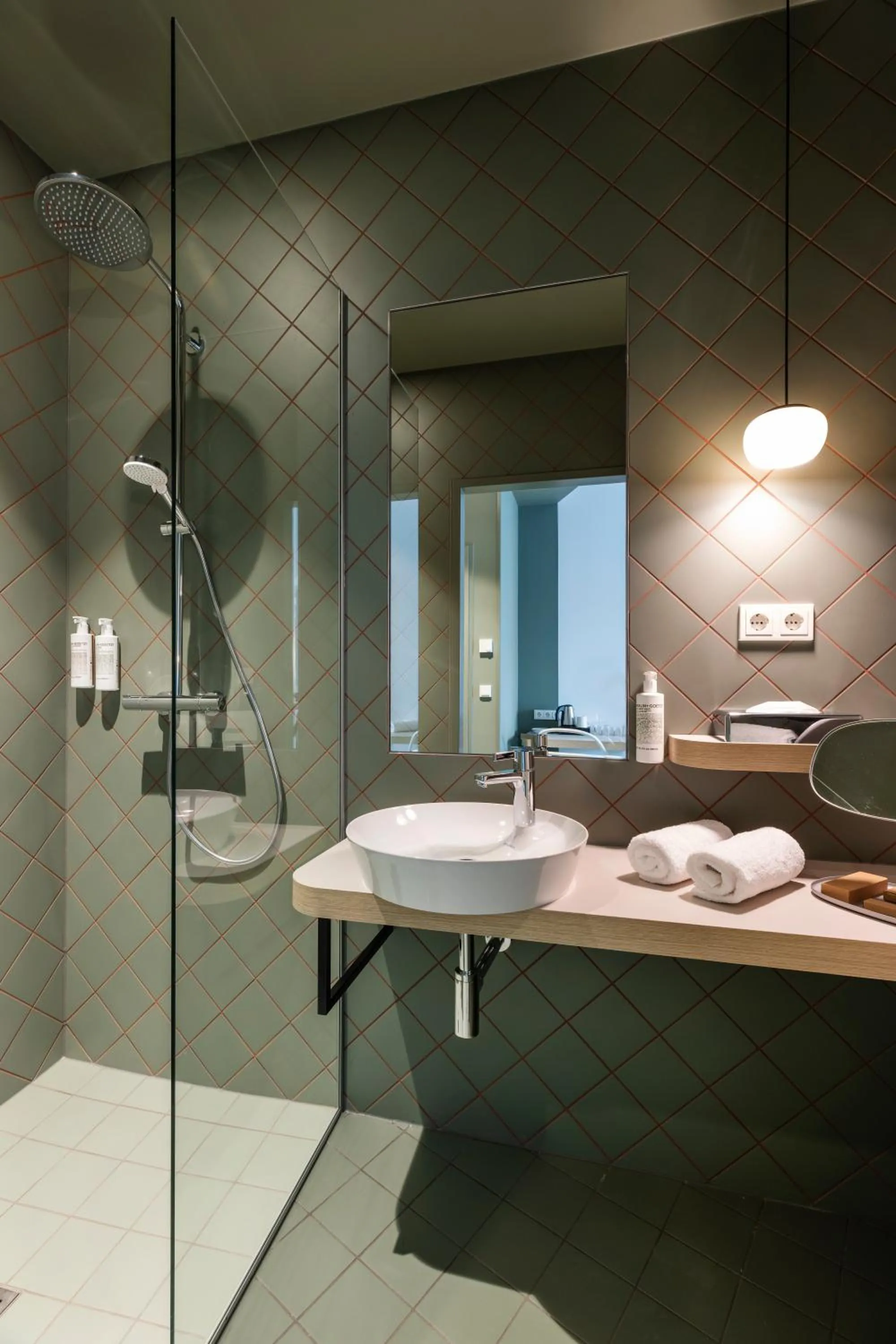 Shower in ARCOTEL AQ Wien