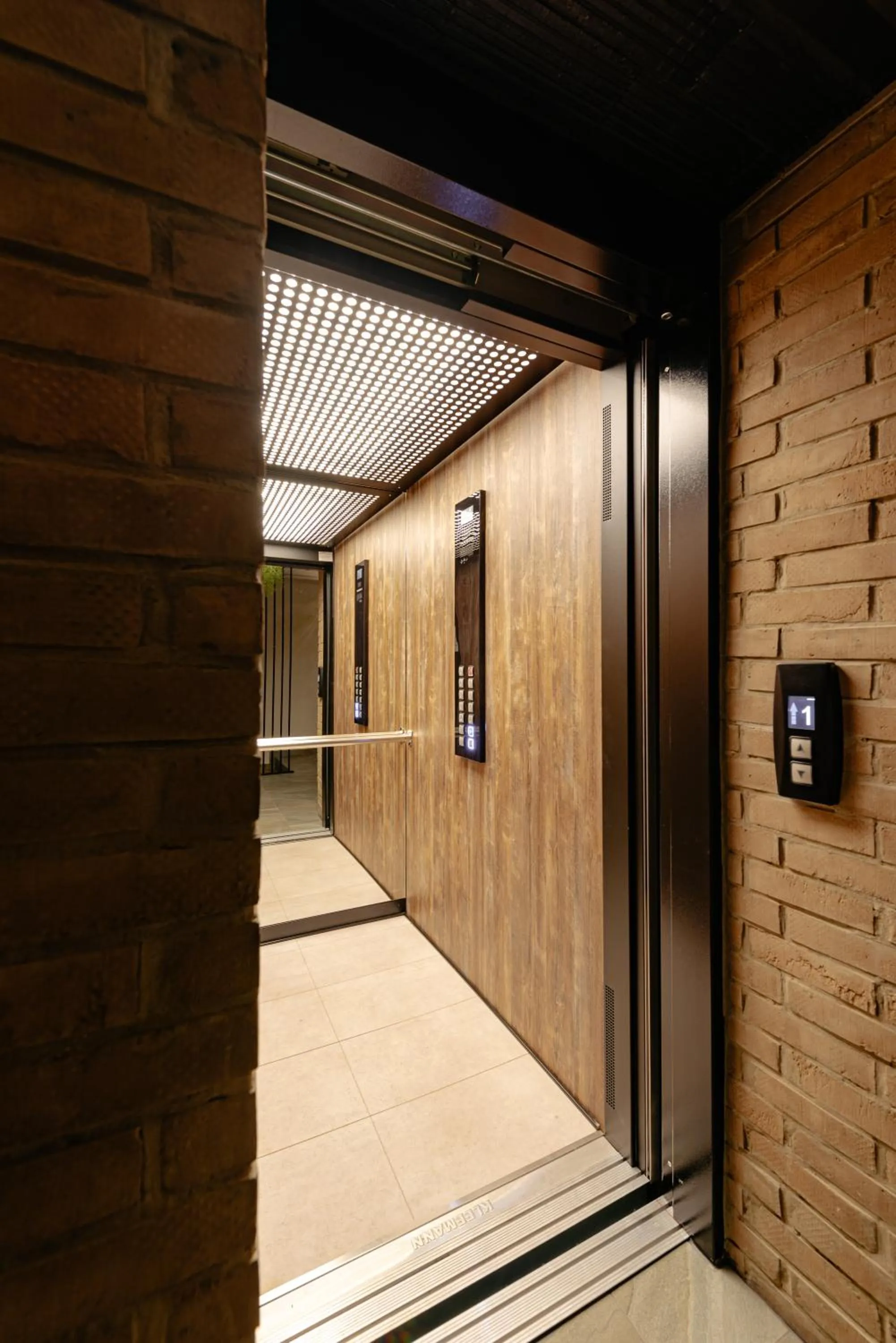 elevator in Centro Accommodation