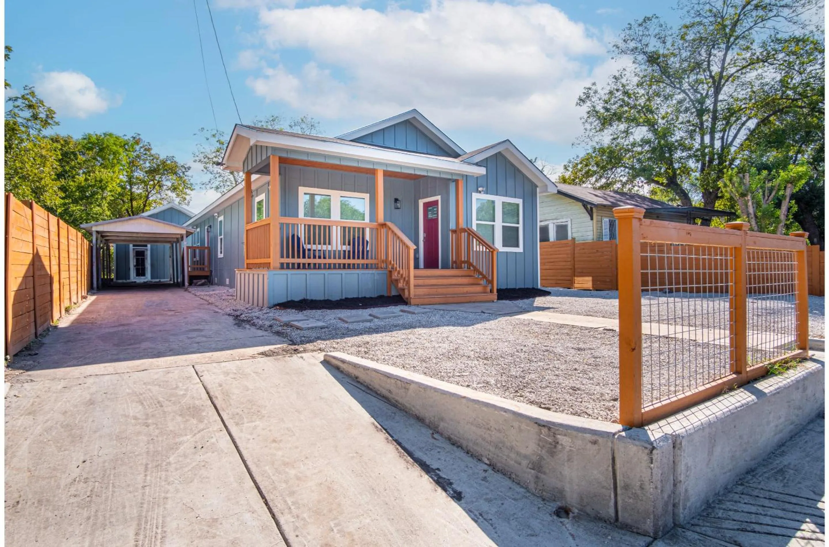 Spectacular Brand New 4BR2.5BA Near DT Riverwalk