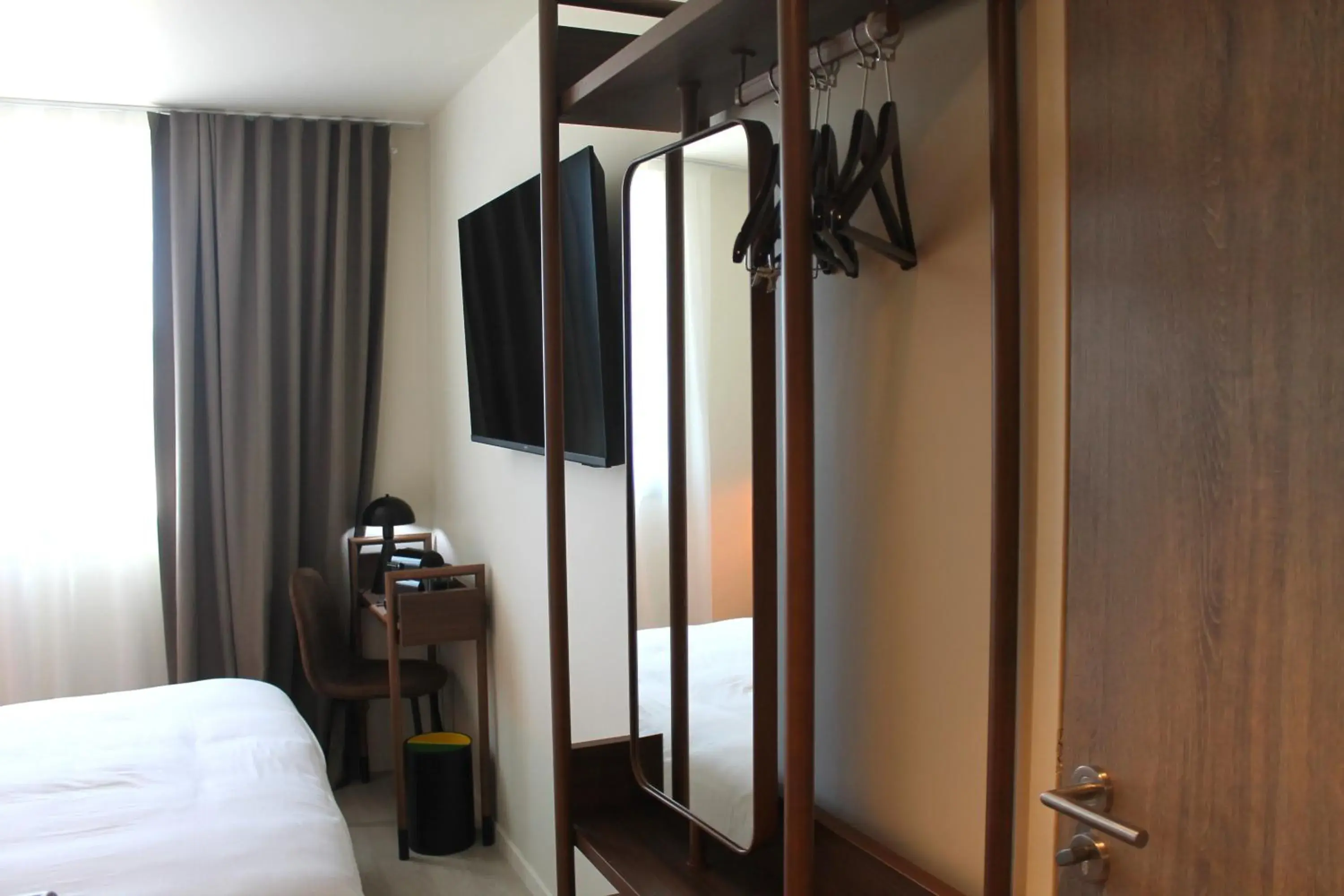 Bed in Adonis le Castellet Bed in Adonis le Castellet