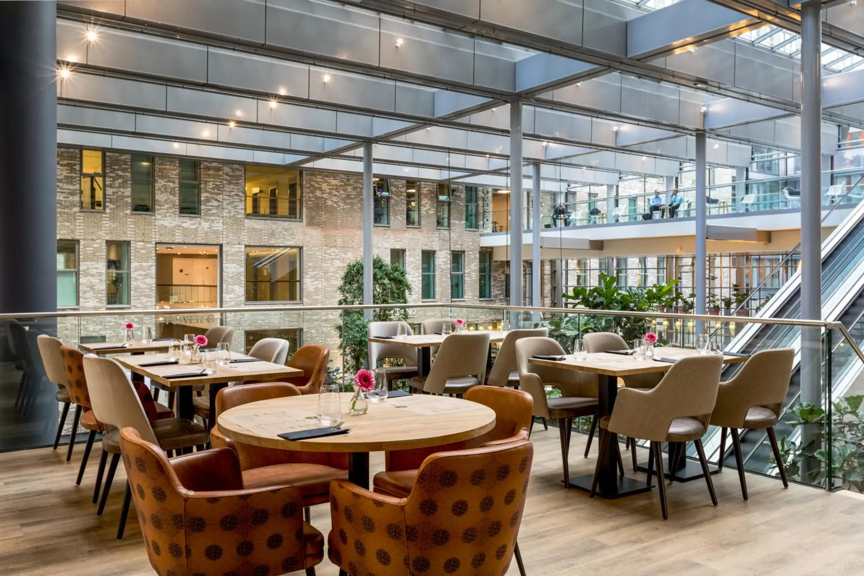 Restaurant/places to eat in NH Den Haag Restaurant/places to eat in NH Den Haag