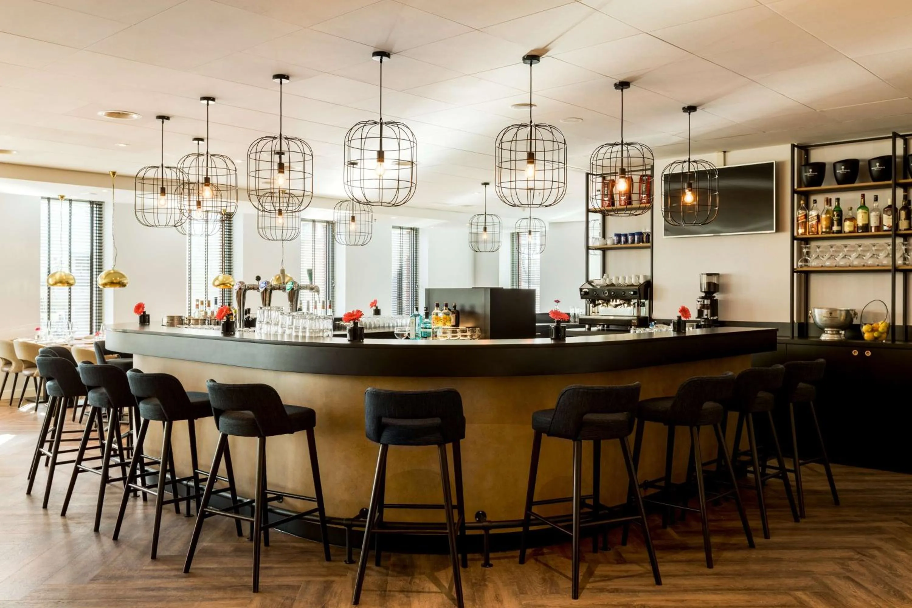 Lounge or bar in NH Den Haag