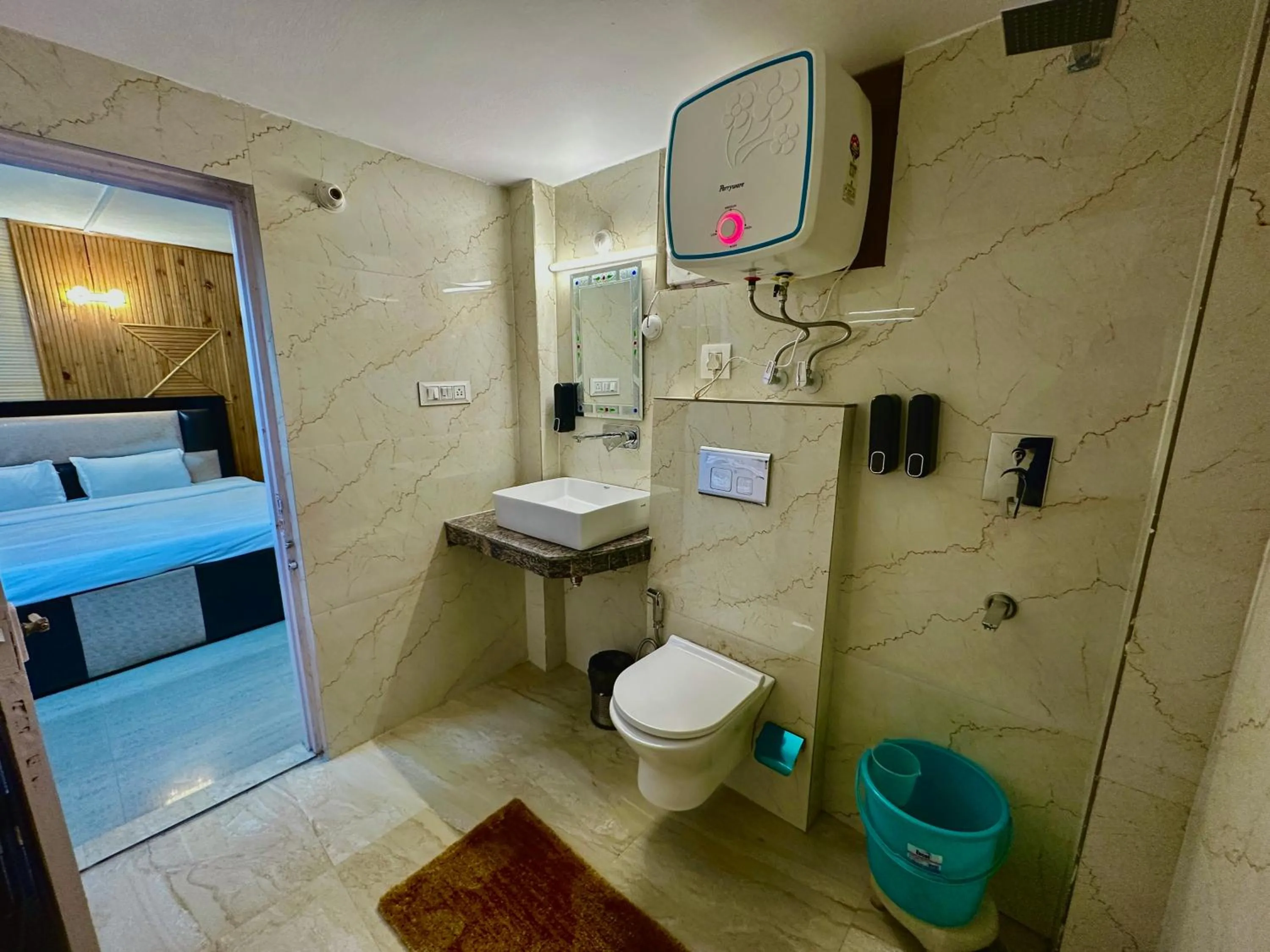 Shower in Western Nest International