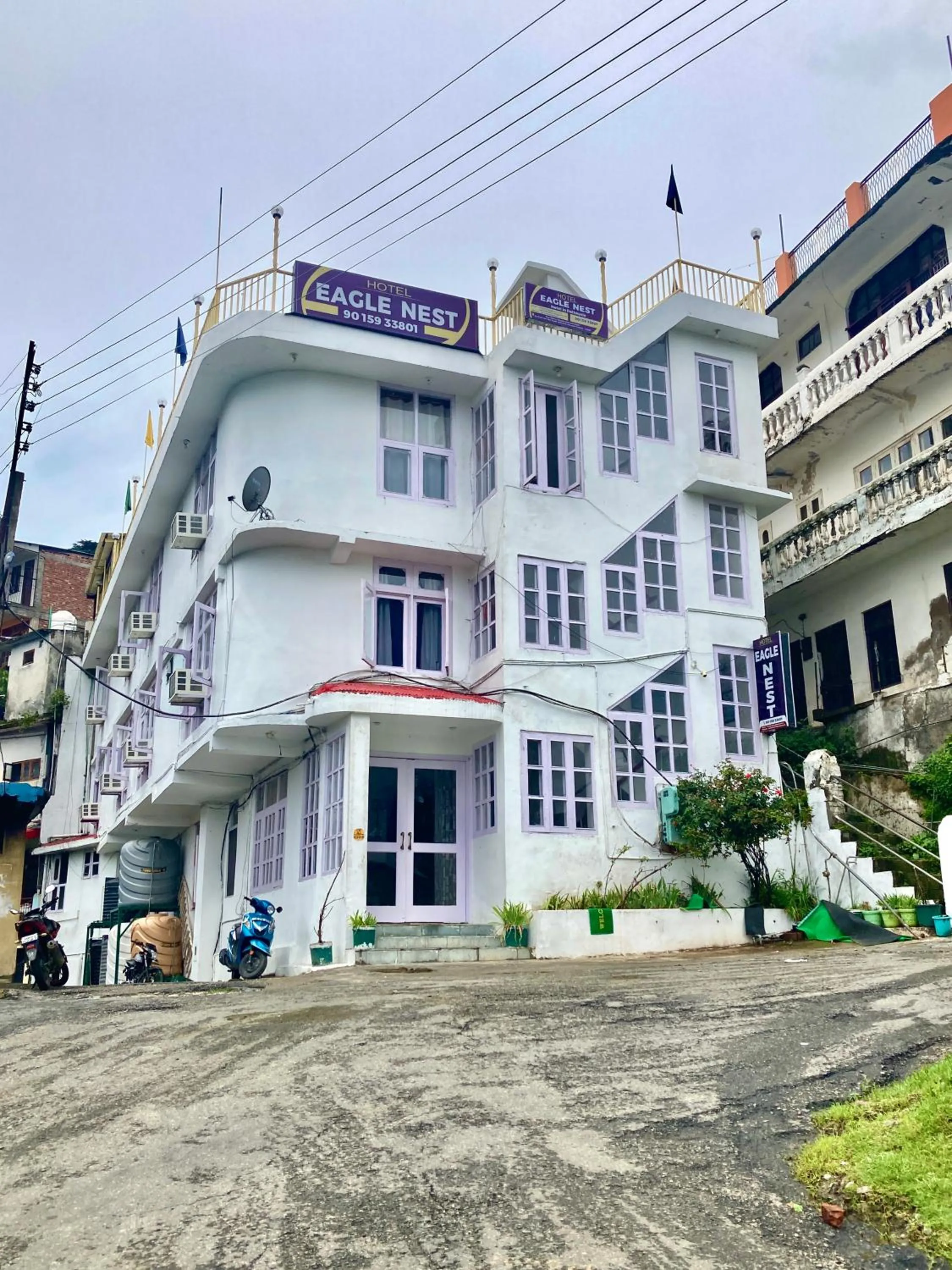 Property building in Western Nest International