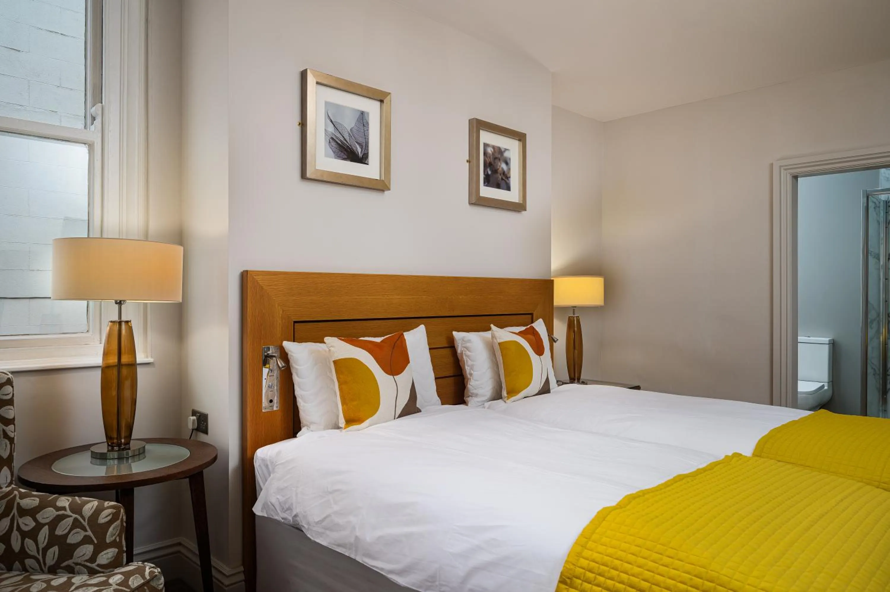 Bed in Elephant and Castle