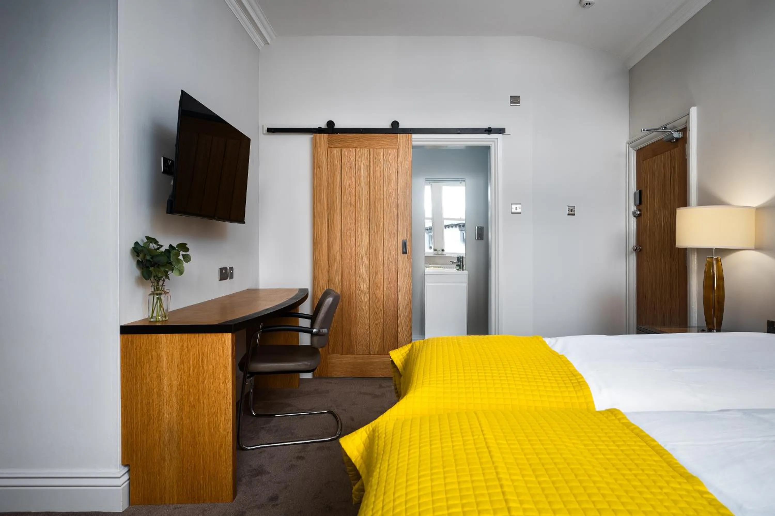 Bed in Elephant and Castle