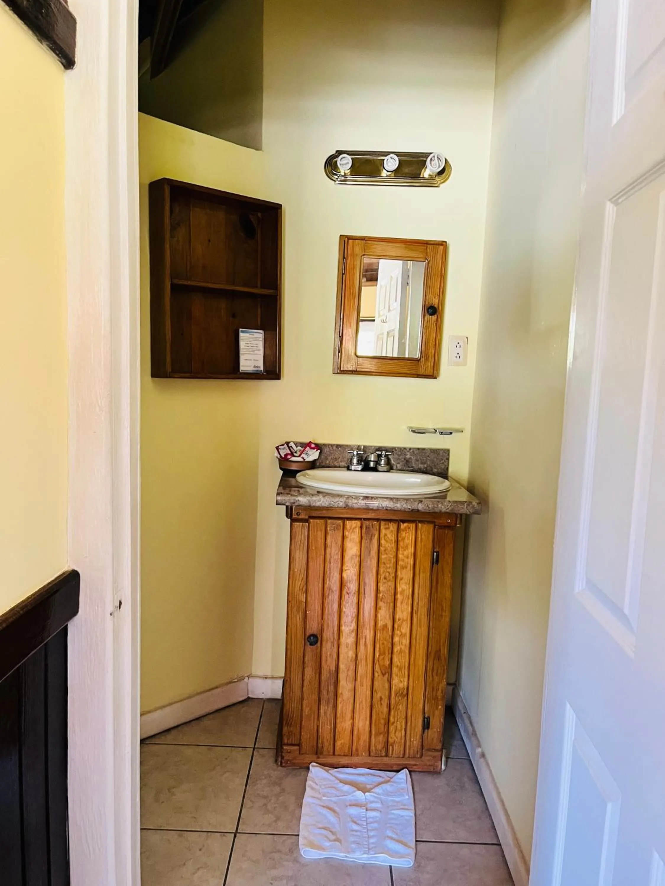 Honduras Shores Plantations