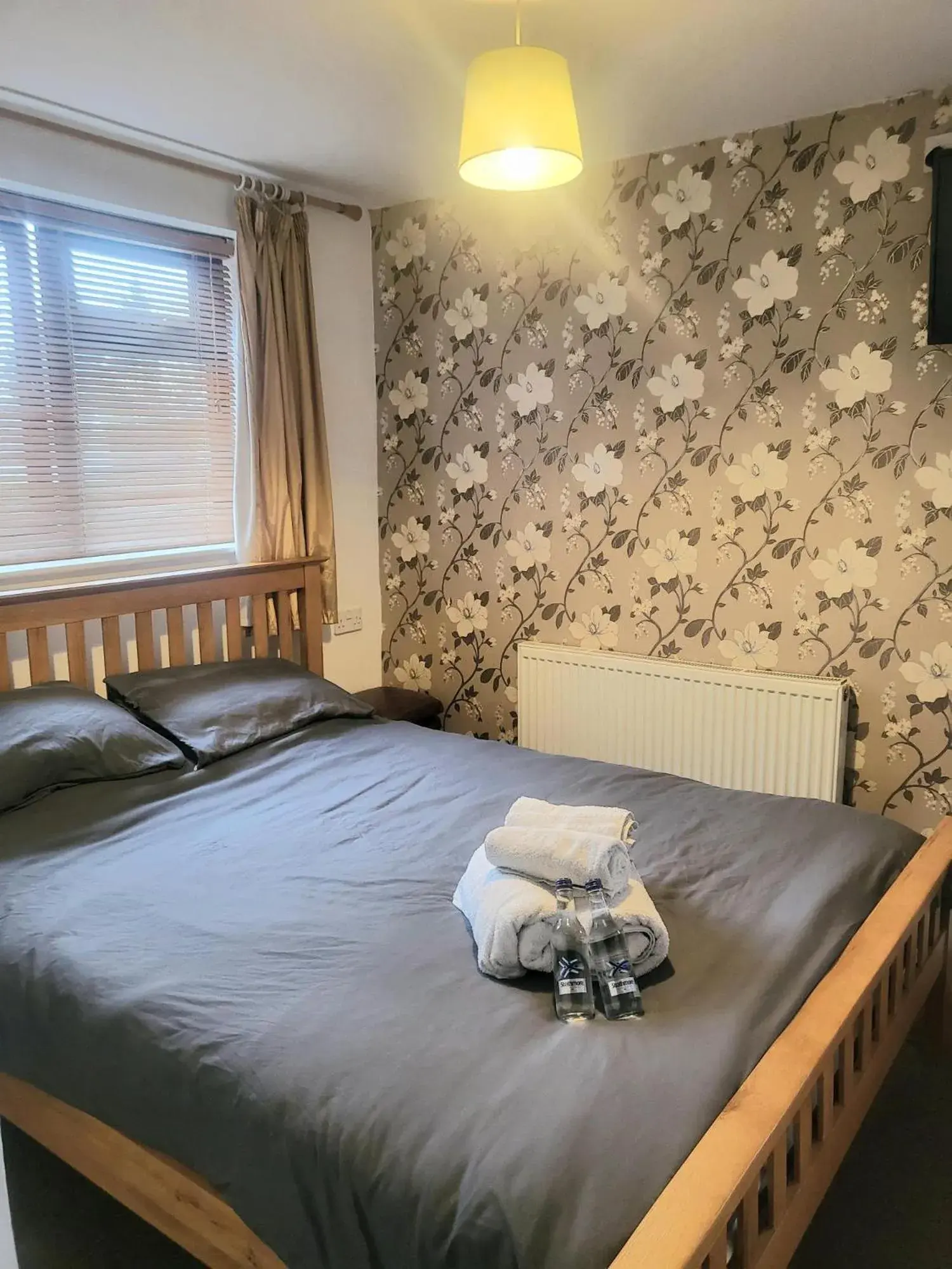 Double Room with Private Bathroom in The mill wheel Double Room with Private Bathroom in The mill wheel