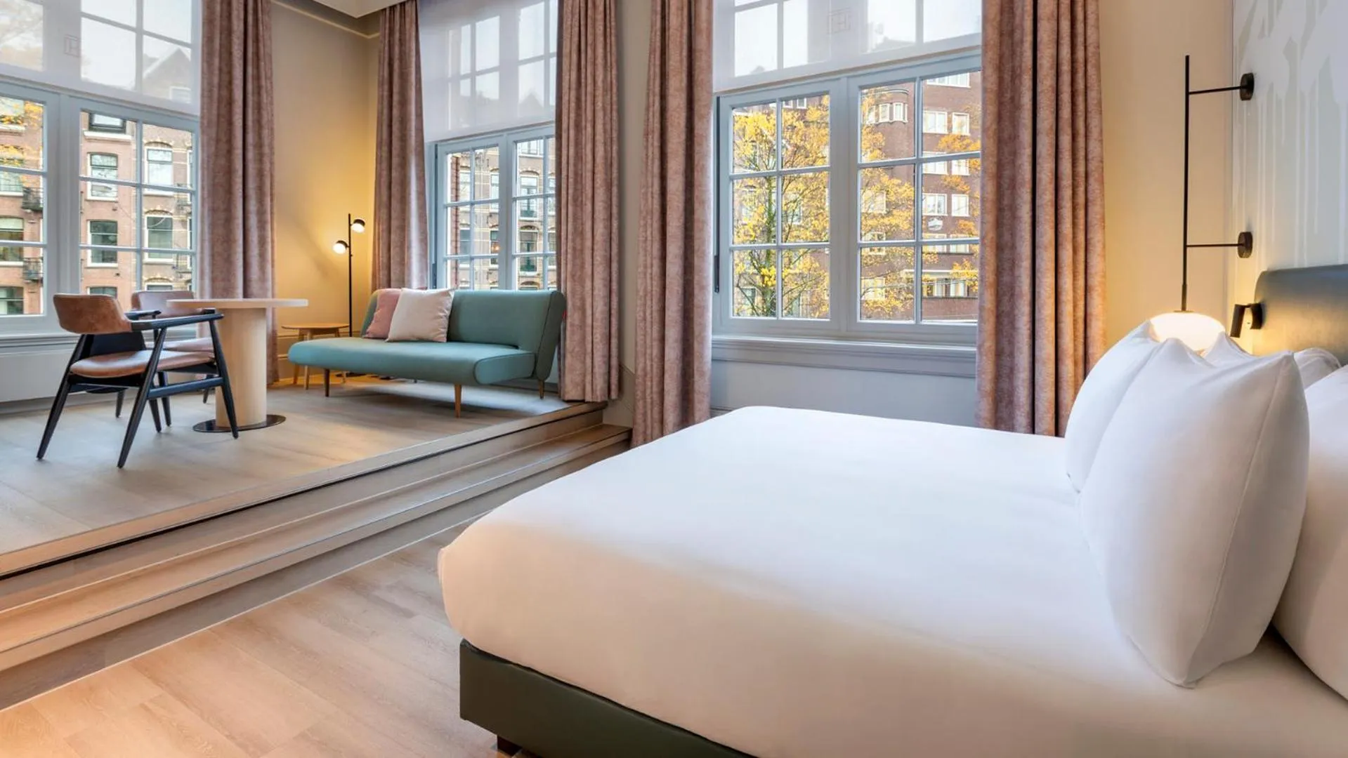 Photo of the whole room, Bed in The College Hotel Amsterdam, Autograph Collection