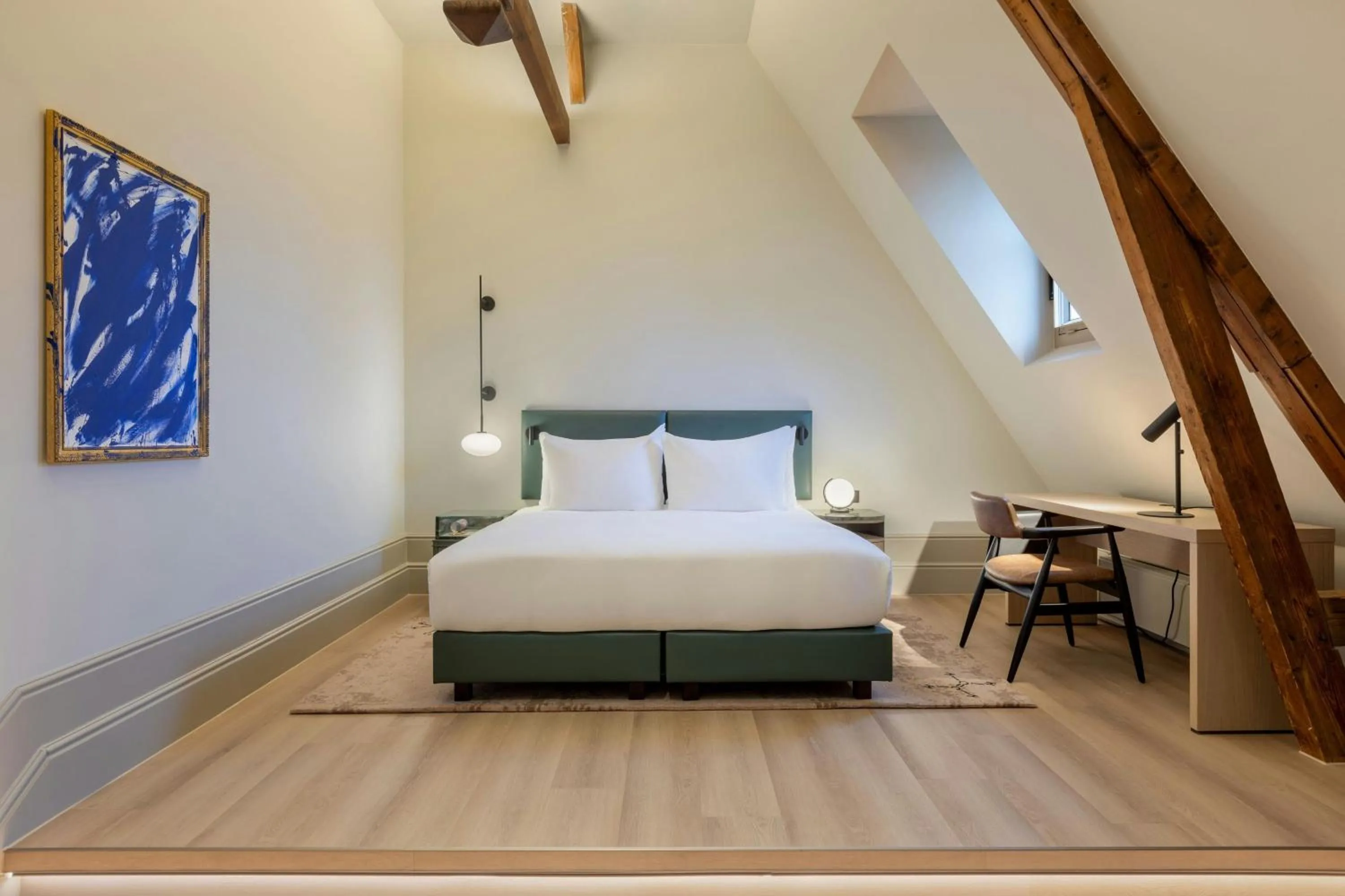 Bedroom, Bed in The College Hotel Amsterdam, Autograph Collection