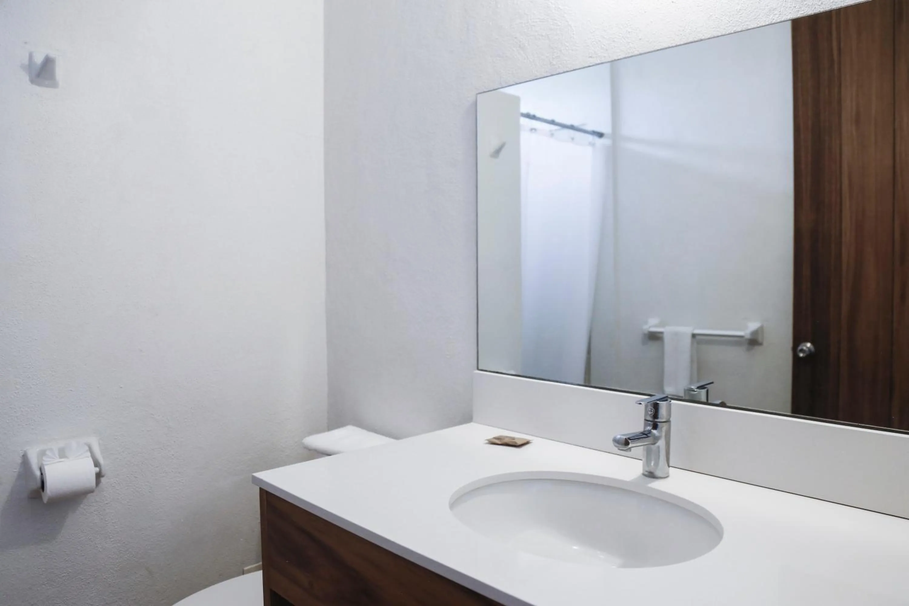 Public Bath in HOTEL AURELIA