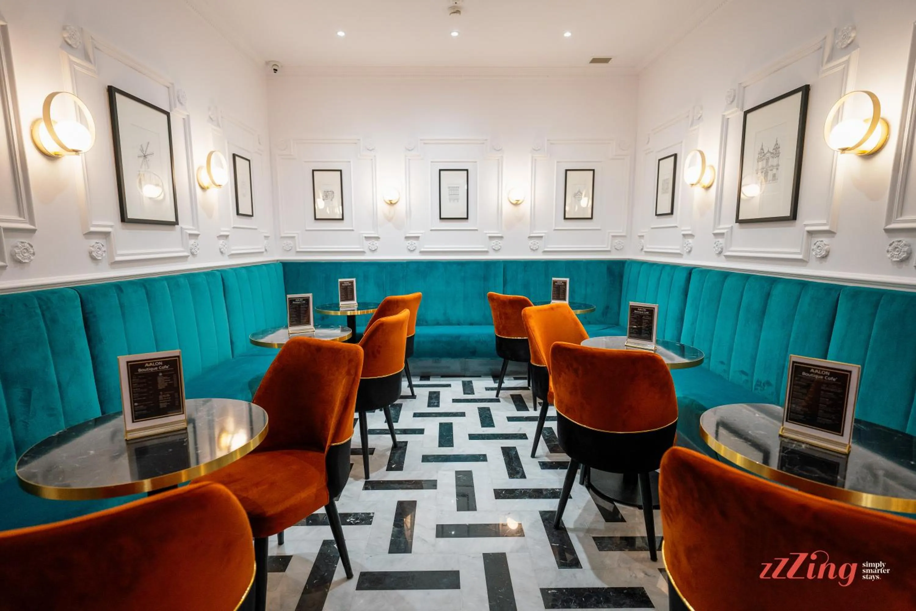 Restaurant/places to eat in Avalon Boutique