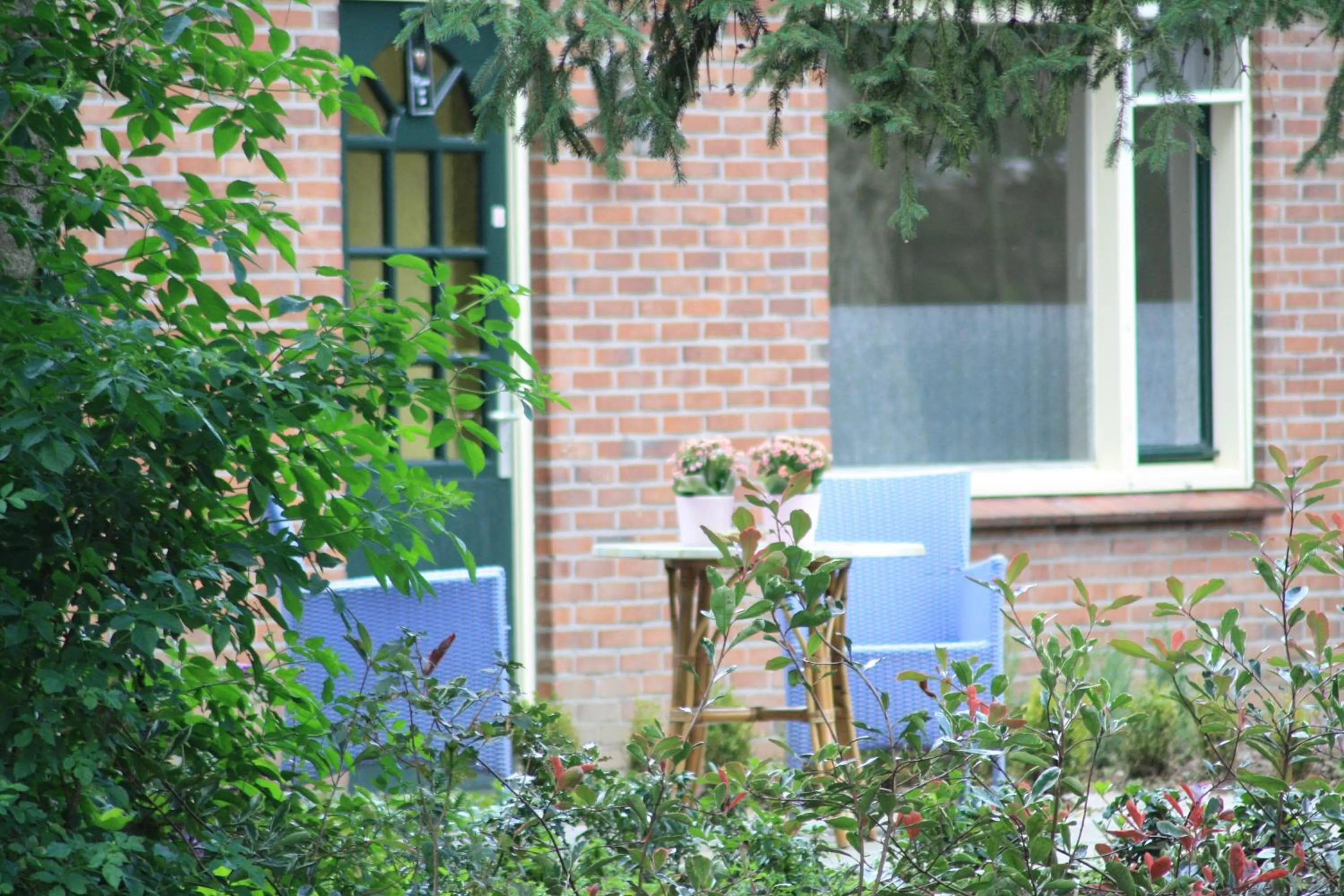 Shower in Biedermeier