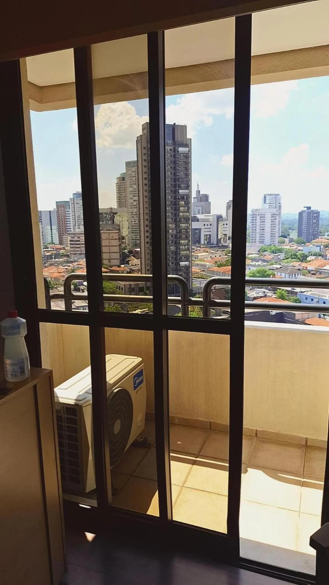 FLAT in DENTRO DO HOTEL 4 ESTRELAS - RUA DIOGO MOREIRA 247 , CORAÇÃO DA FARIA LIMA - ÓTIMA LOCALIZAÇÃO, e CONFORTO