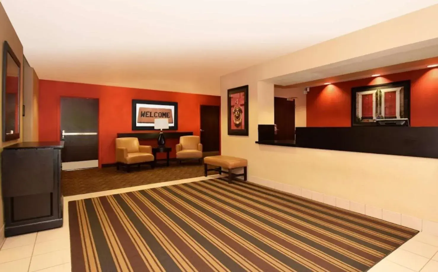 Property building, Lobby/Reception in Extended Stay America Suites - Detroit - Southfield - I-696