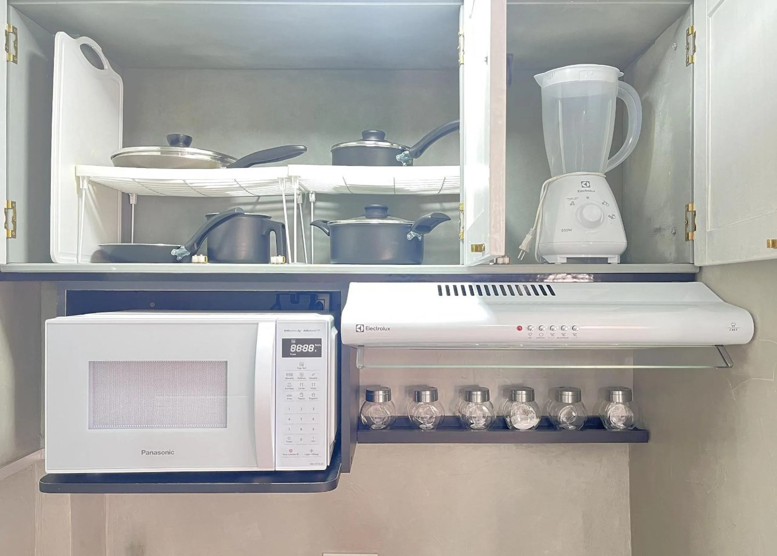 Kitchen or kitchenette in Ed. Charlie Chaplin | Prédio no coração de Curitiba | Gonzaga Stays