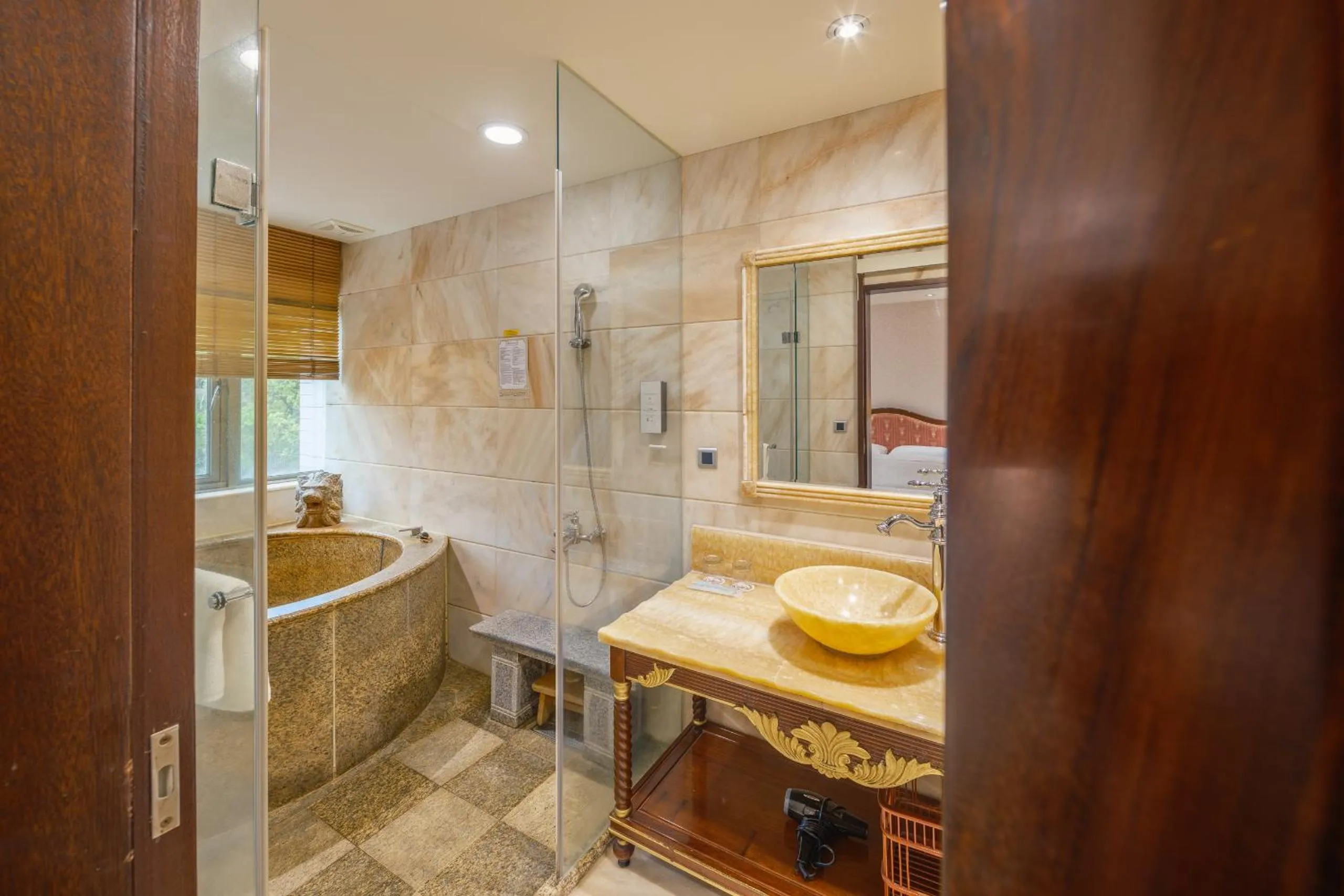 Bathroom in Grand Pleasure Spring Hotel