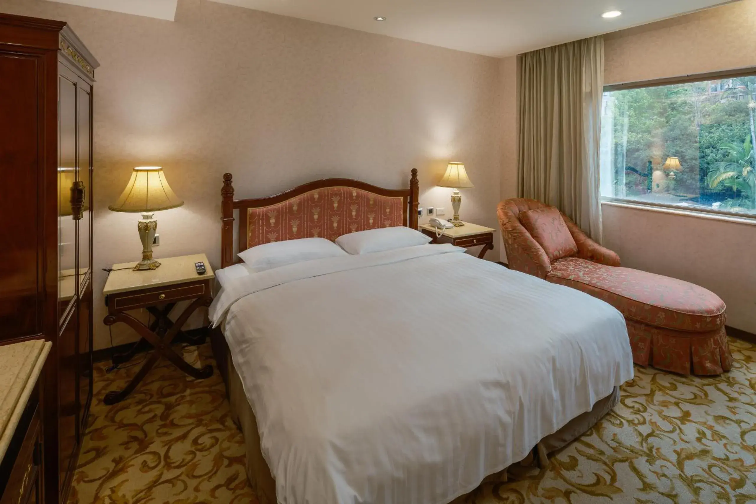 Deluxe Double Room in Grand Pleasure Spring Hotel Deluxe Double Room in Grand Pleasure Spring Hotel
