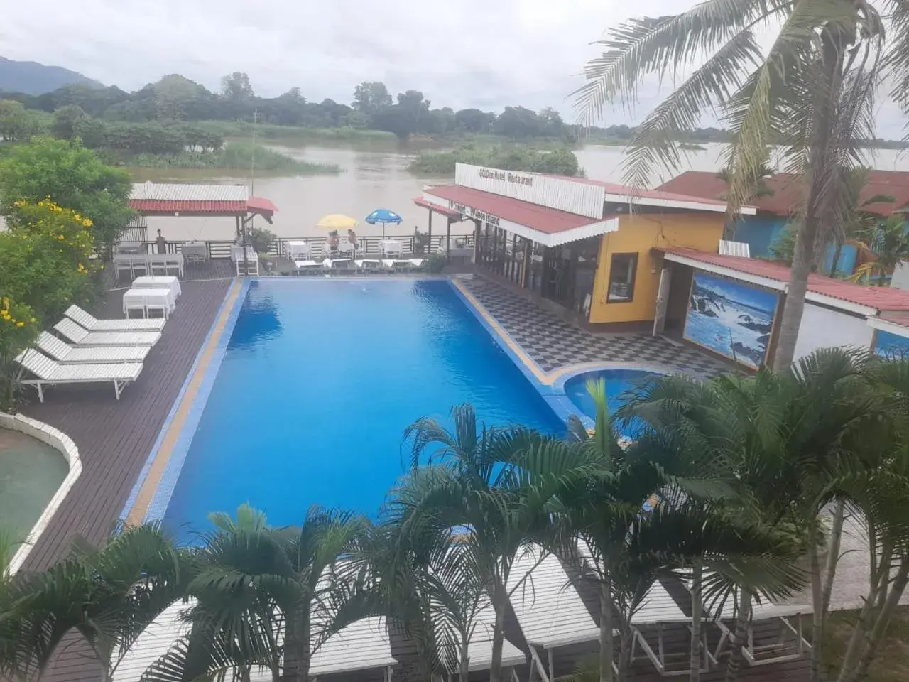 Swimming pool in golden hotel dondet Swimming pool in golden hotel dondet