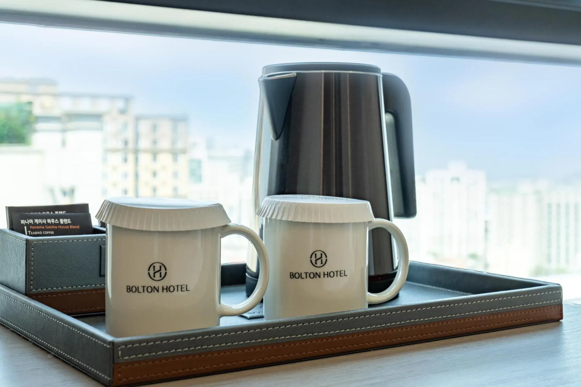 Coffee/tea facilities in Jeju Bolton Hotel