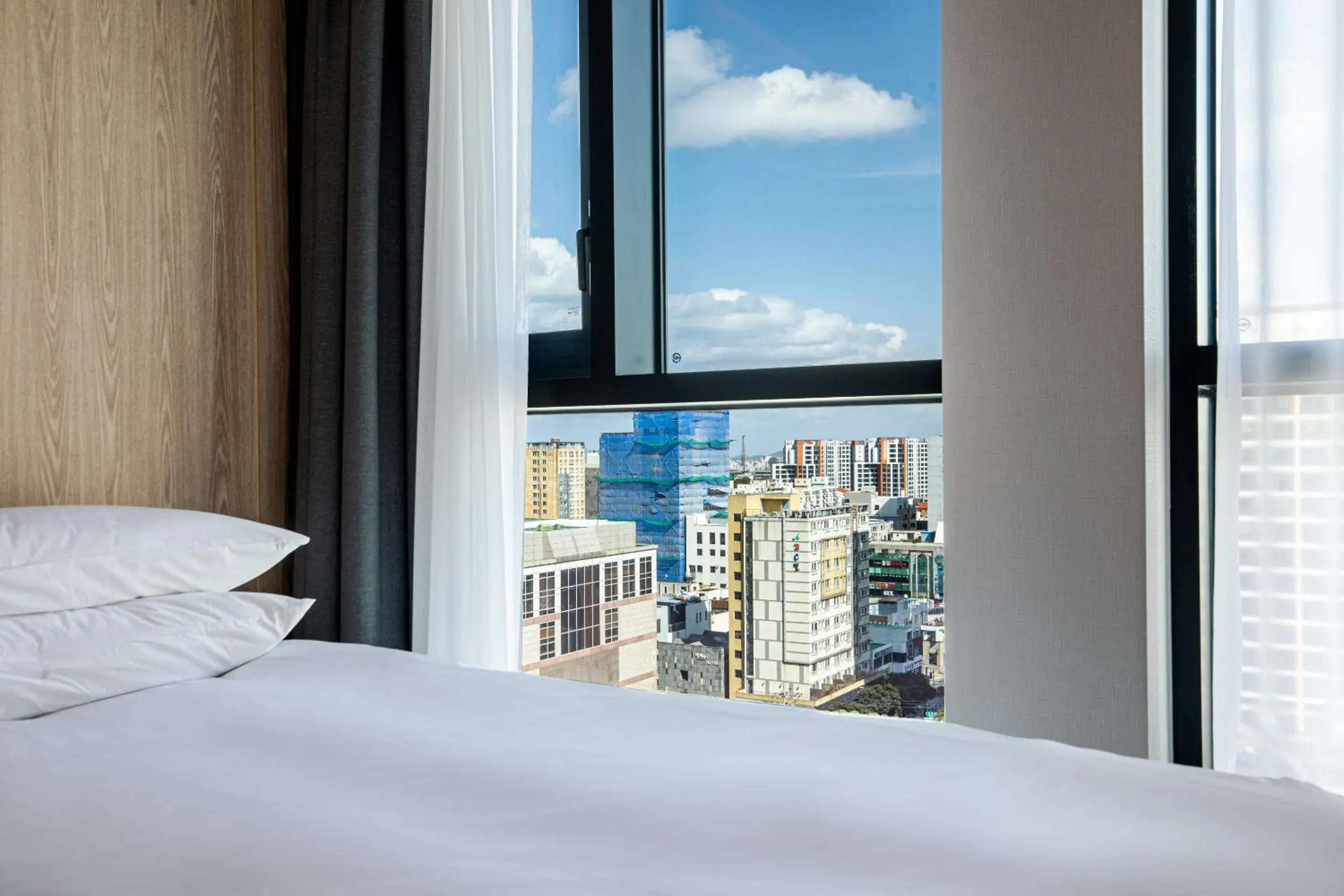 Deluxe Twin Room in Jeju Bolton Hotel Deluxe Twin Room in Jeju Bolton Hotel